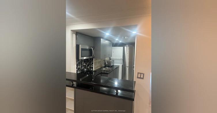 G06-10 Capreol Court, Toronto, ON, M5V 4A6 - 3