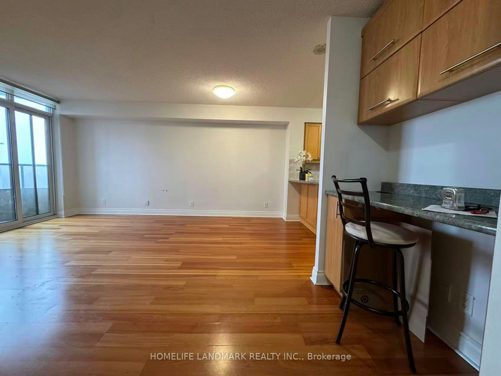 1005-78 Harrison Garden Boulevard, Toronto, ON, M2N 7E2 - 3