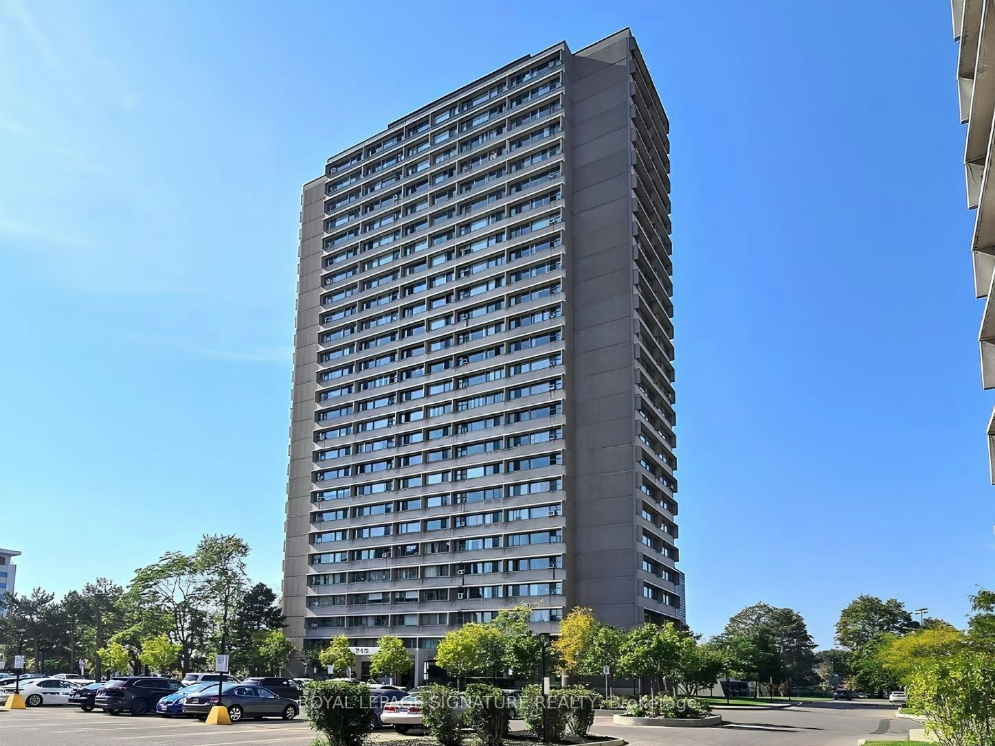 607-715 Don Mills Road, Toronto, ON, M3C 1S4