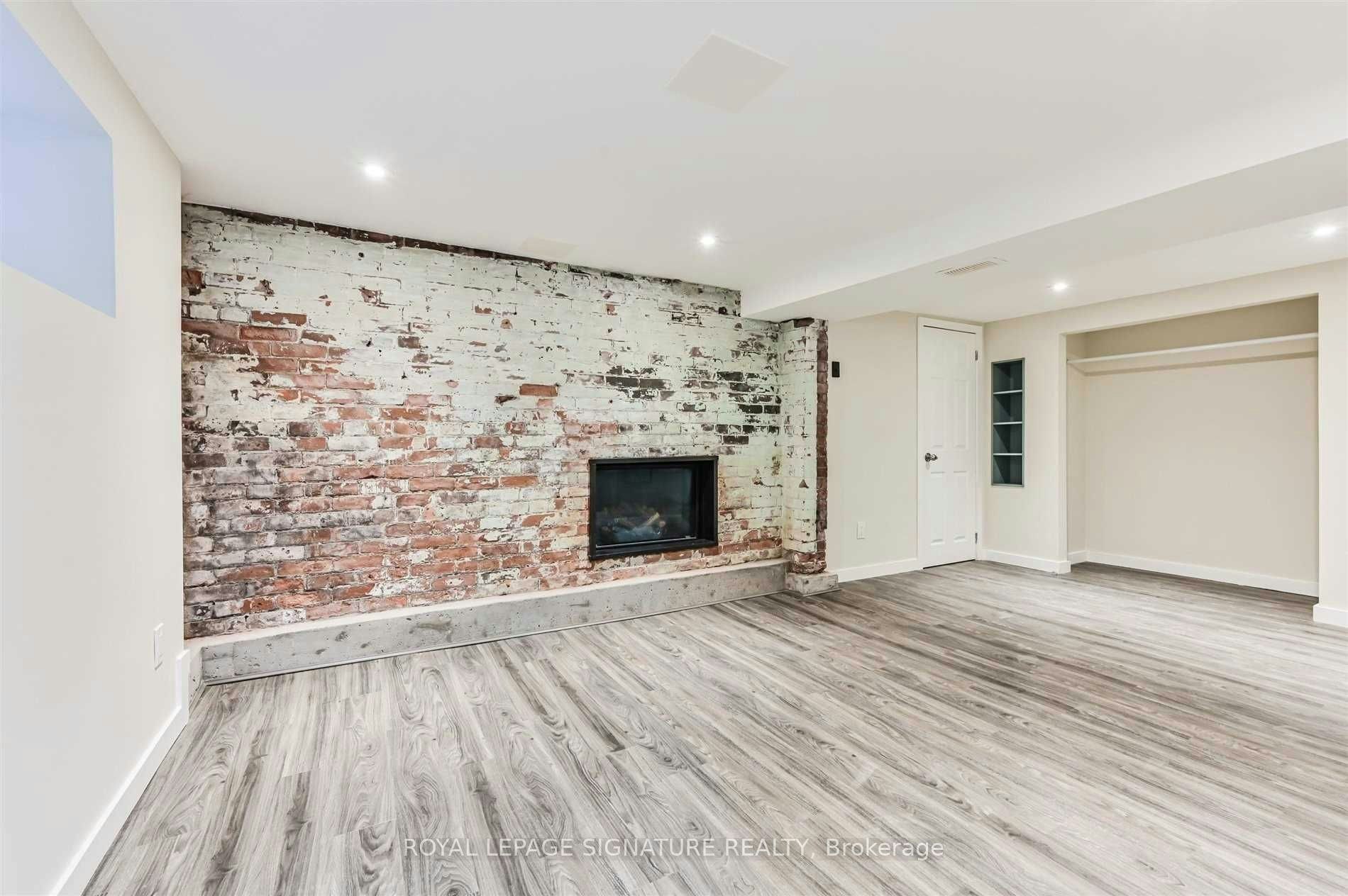 Lower-147 Gloucester Grove, Toronto, ON, M6C 2A9 - 13