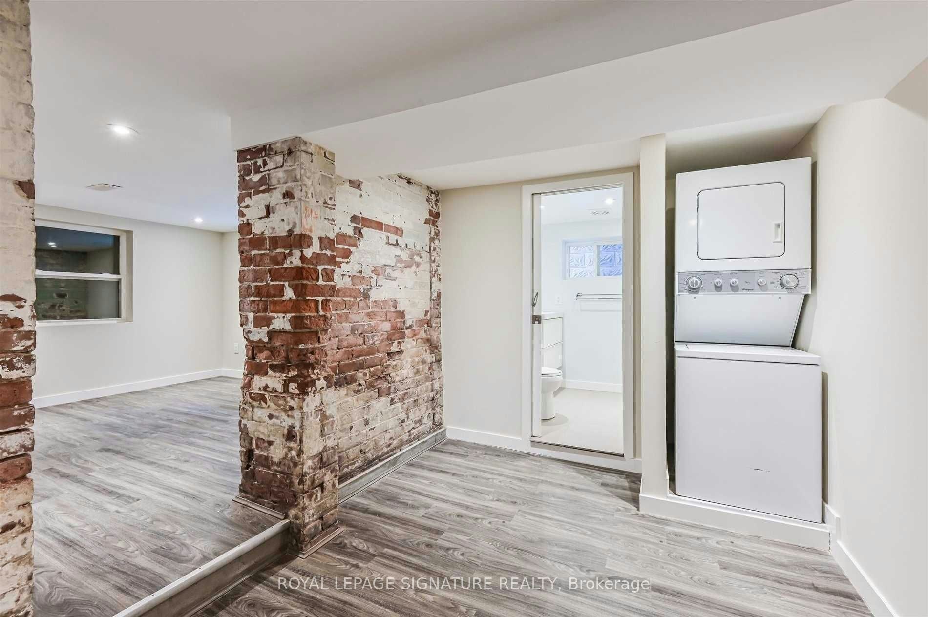 Lower-147 Gloucester Grove, Toronto, ON, M6C 2A9 - 16