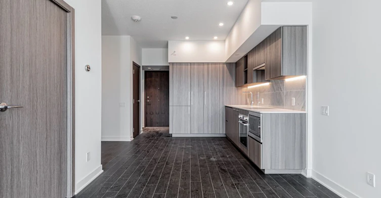 2608-19 Bathurst Street, Toronto, ON, M5V 0N2 - 7