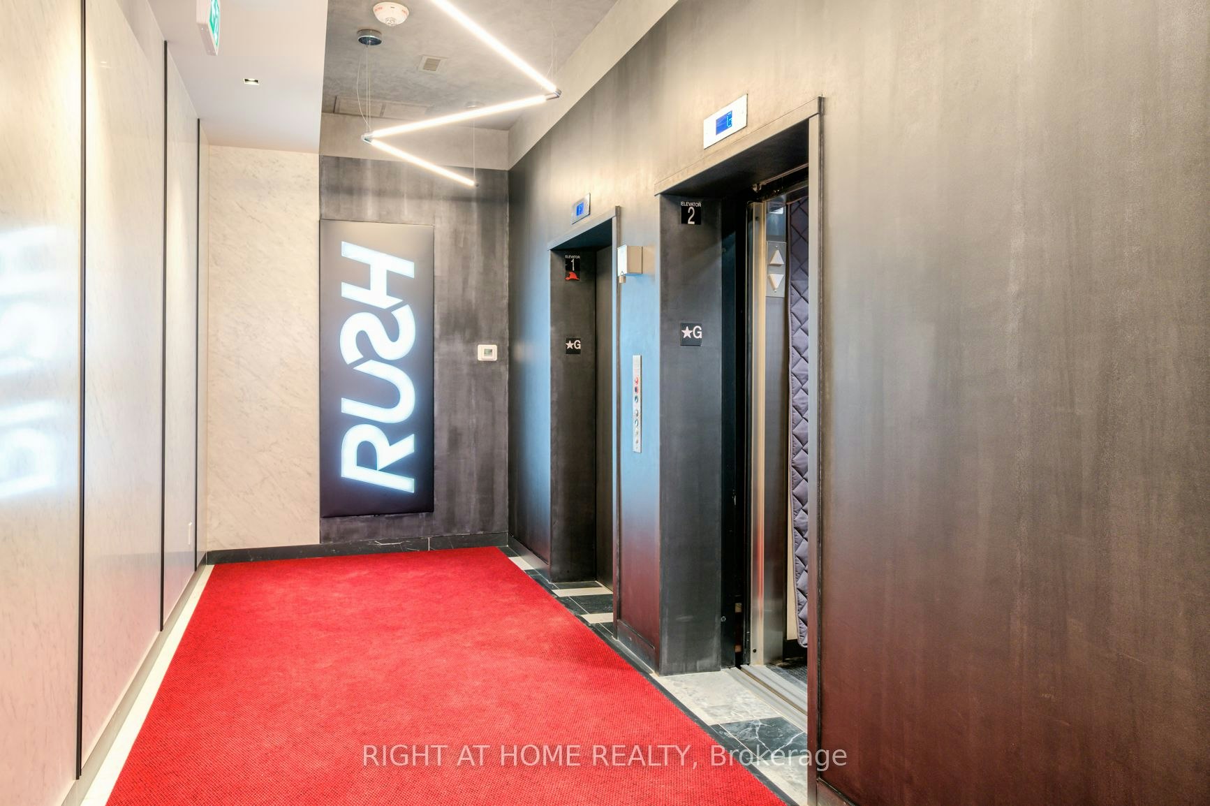 704-2 Augusta Street, Toronto, ON, M5V 1Y4 - 16