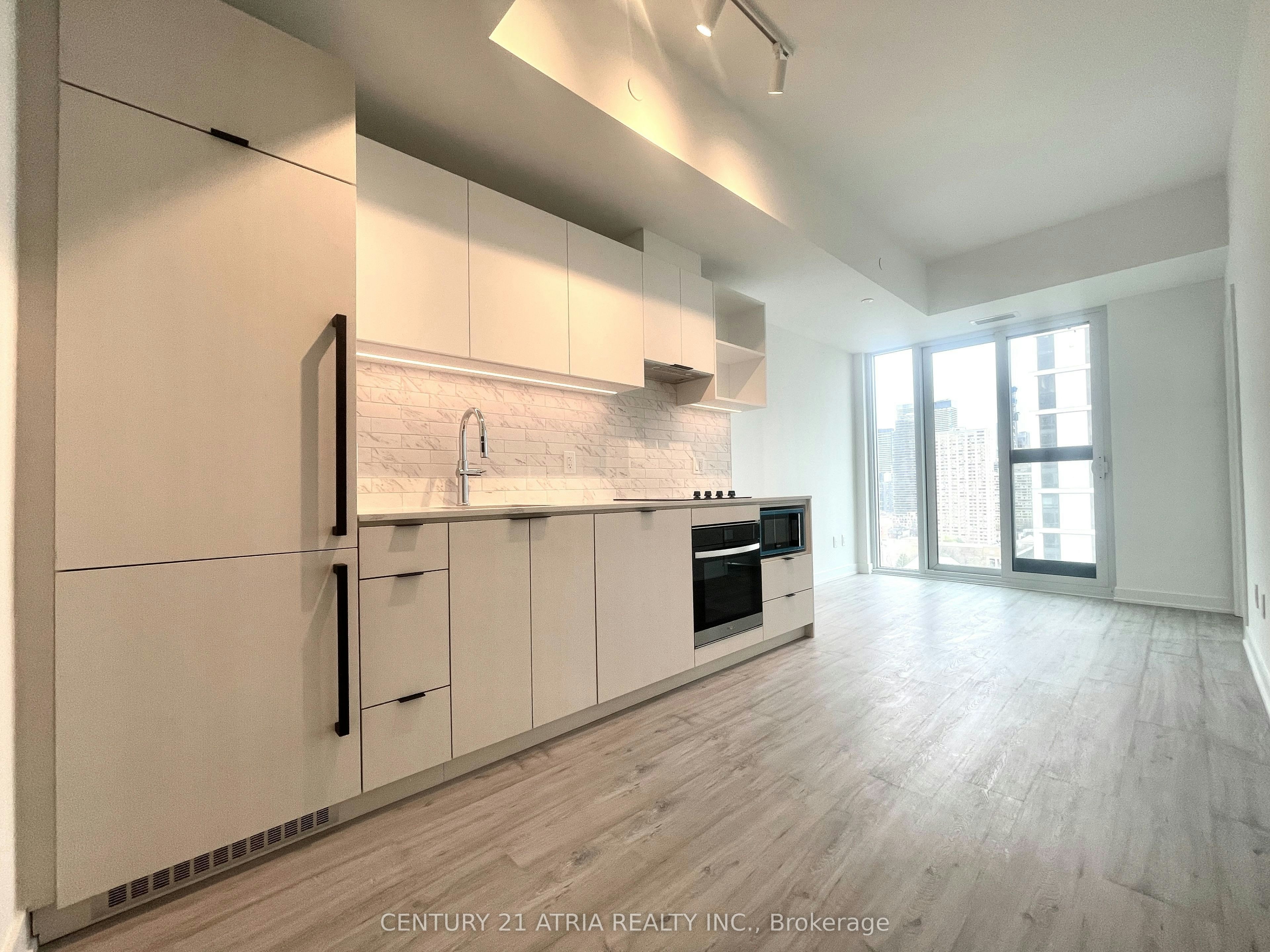 2105-252 Church Street, Toronto, ON, M5B 1Z2 - 5