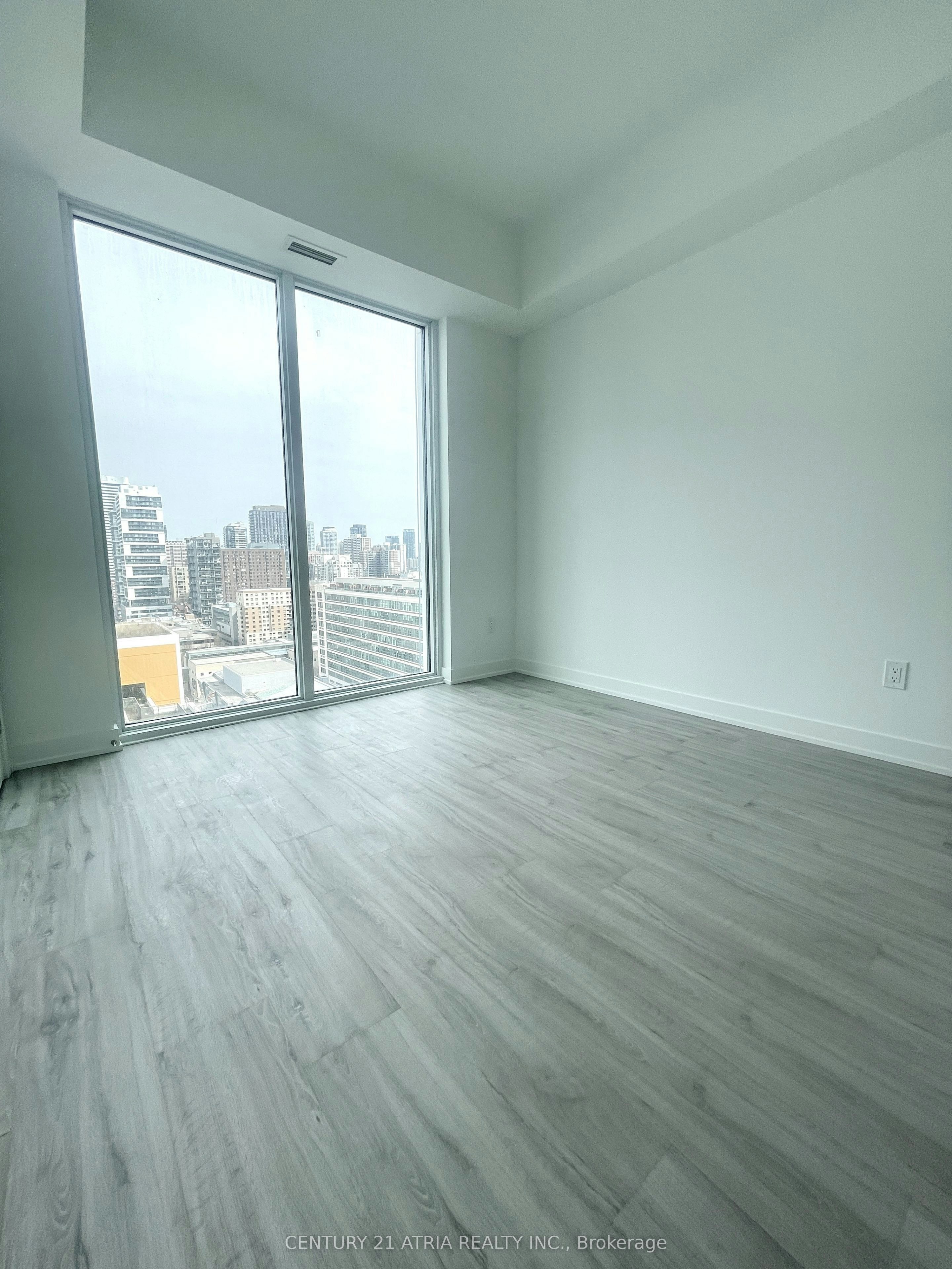 2105-252 Church Street, Toronto, ON, M5B 1Z2 - 9