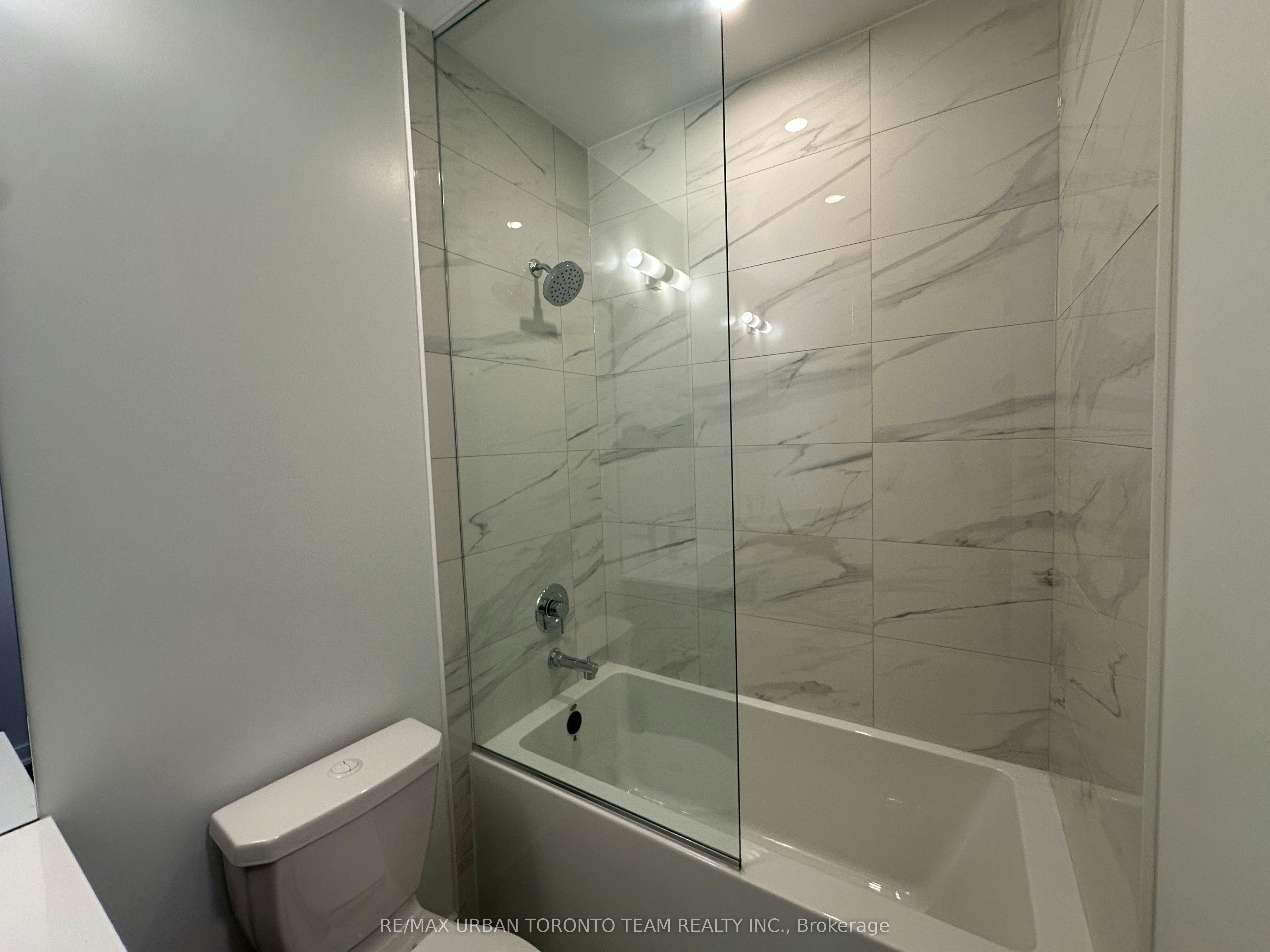 PH08-180 Front Street E, Toronto, ON, M5A 0K9 - 17