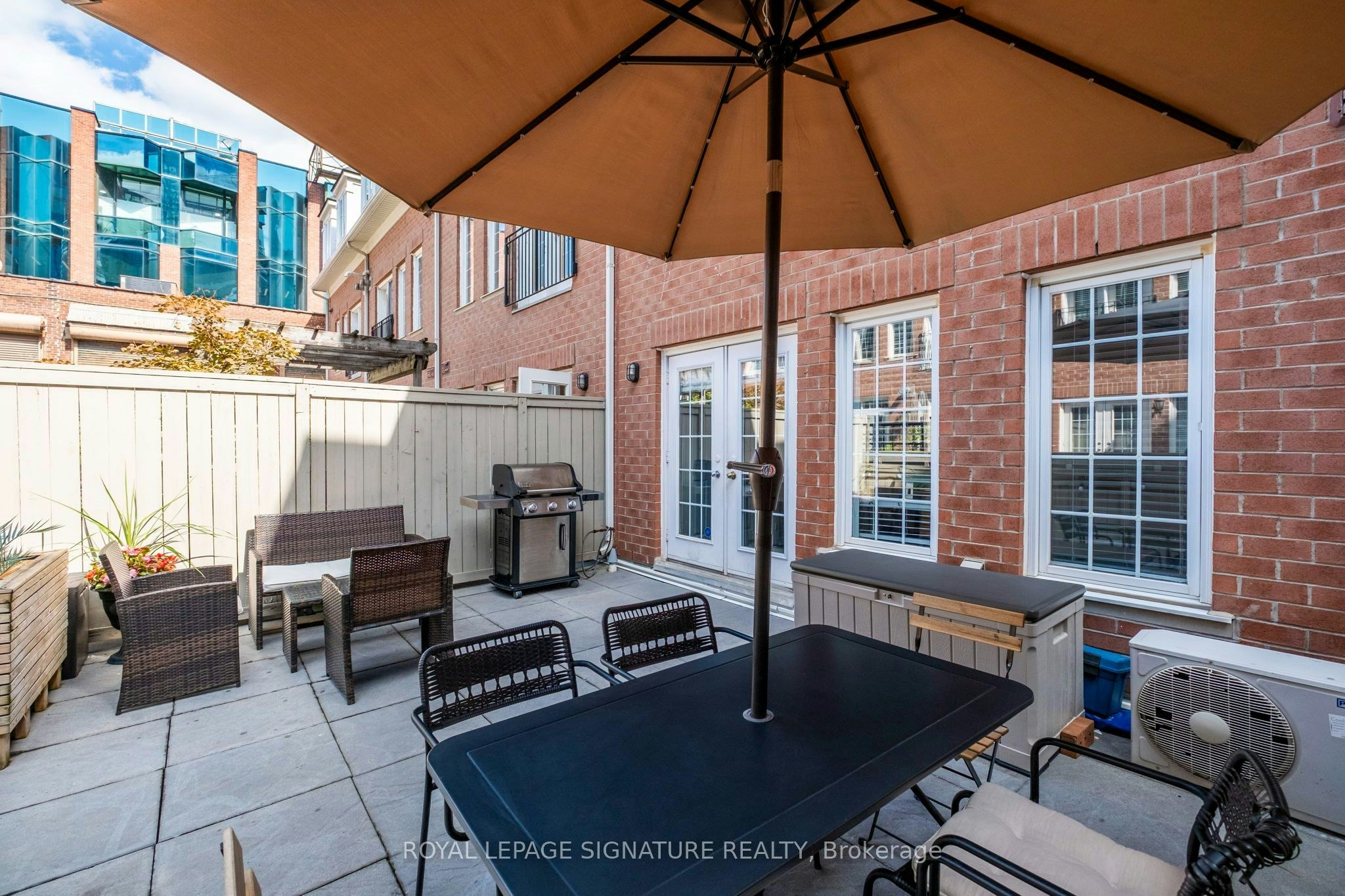 8C Portland Street, Toronto, ON, M5V 3N6 - 19