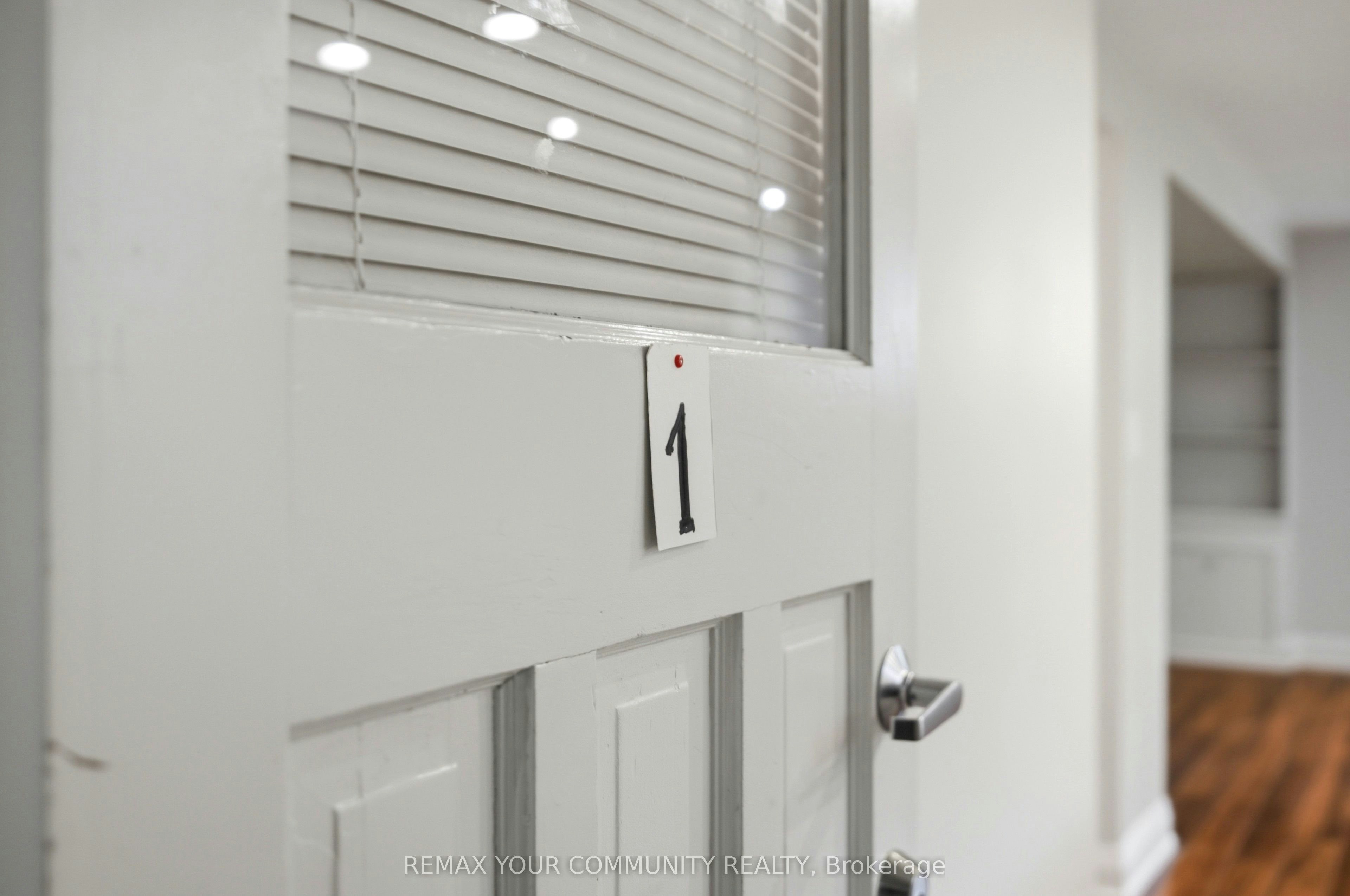 lower 1-10 Tinder Crescent, Toronto, ON, M4A 1L3 - 4