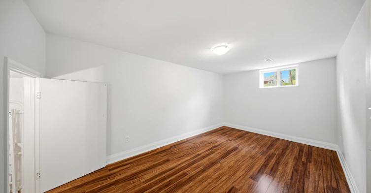 lower 1-10 Tinder Crescent, Toronto, ON, M4A 1L3 - 9