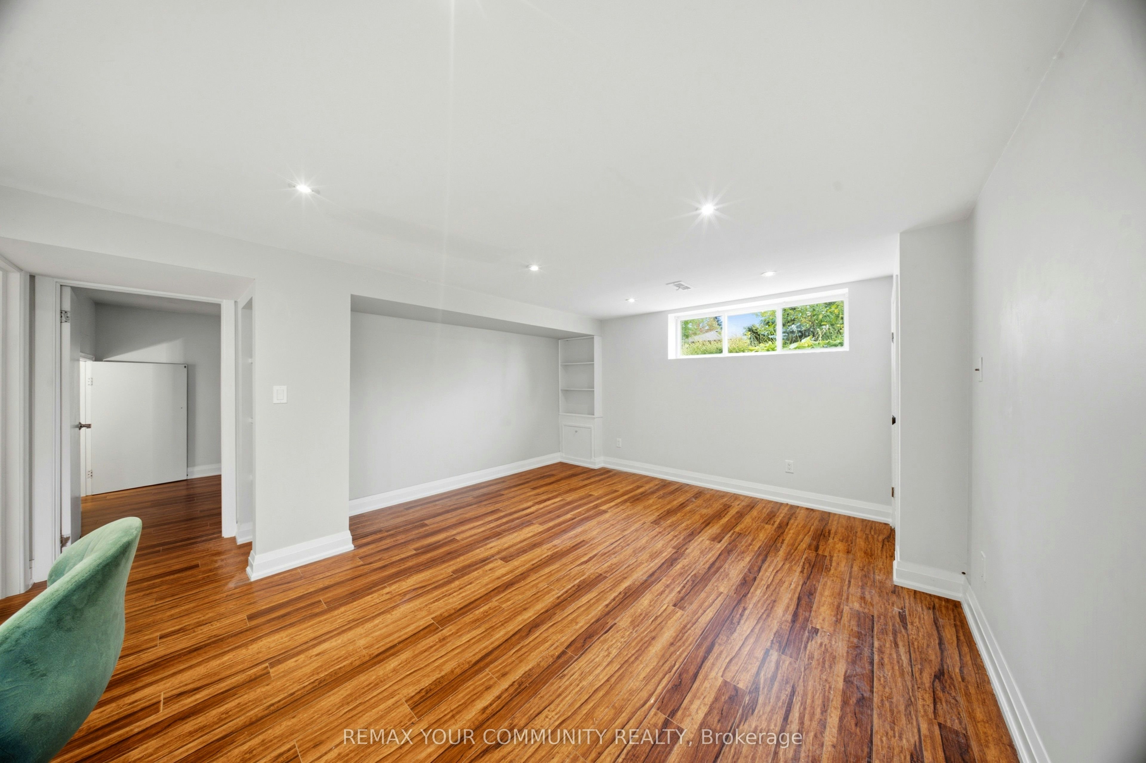 lower 1-10 Tinder Crescent, Toronto, ON, M4A 1L3 - 6