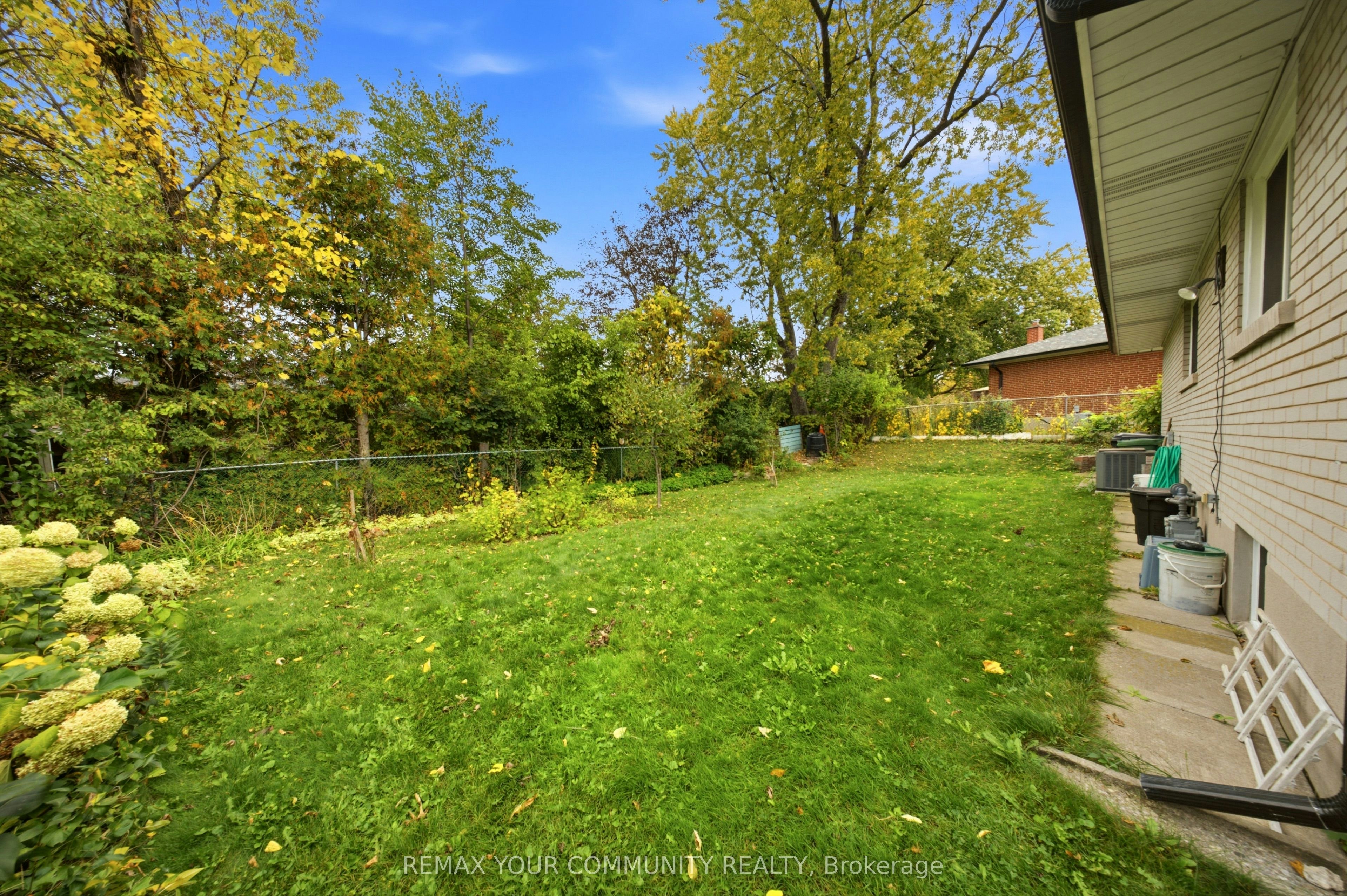 lower 1-10 Tinder Crescent, Toronto, ON, M4A 1L3 - 17