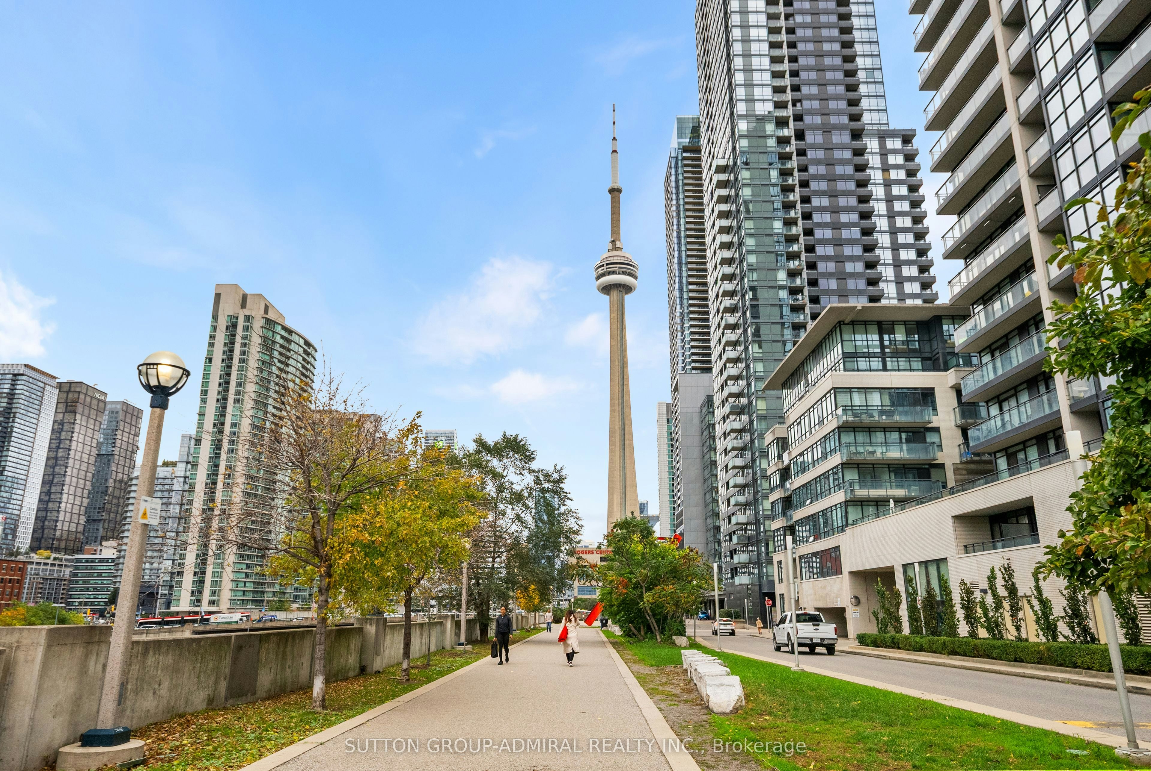 15 ICEBOAT TERRACE #2012 Terrace, Toronto, ON, M5V 4A5