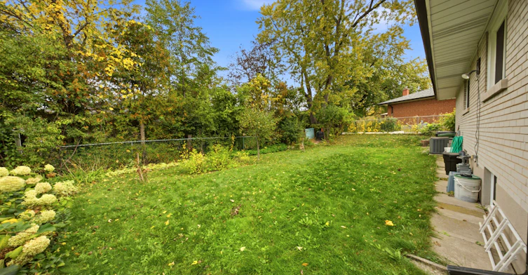 lower 2-10 Tinder Crescent, Toronto, ON, M4A 1L3 - 16