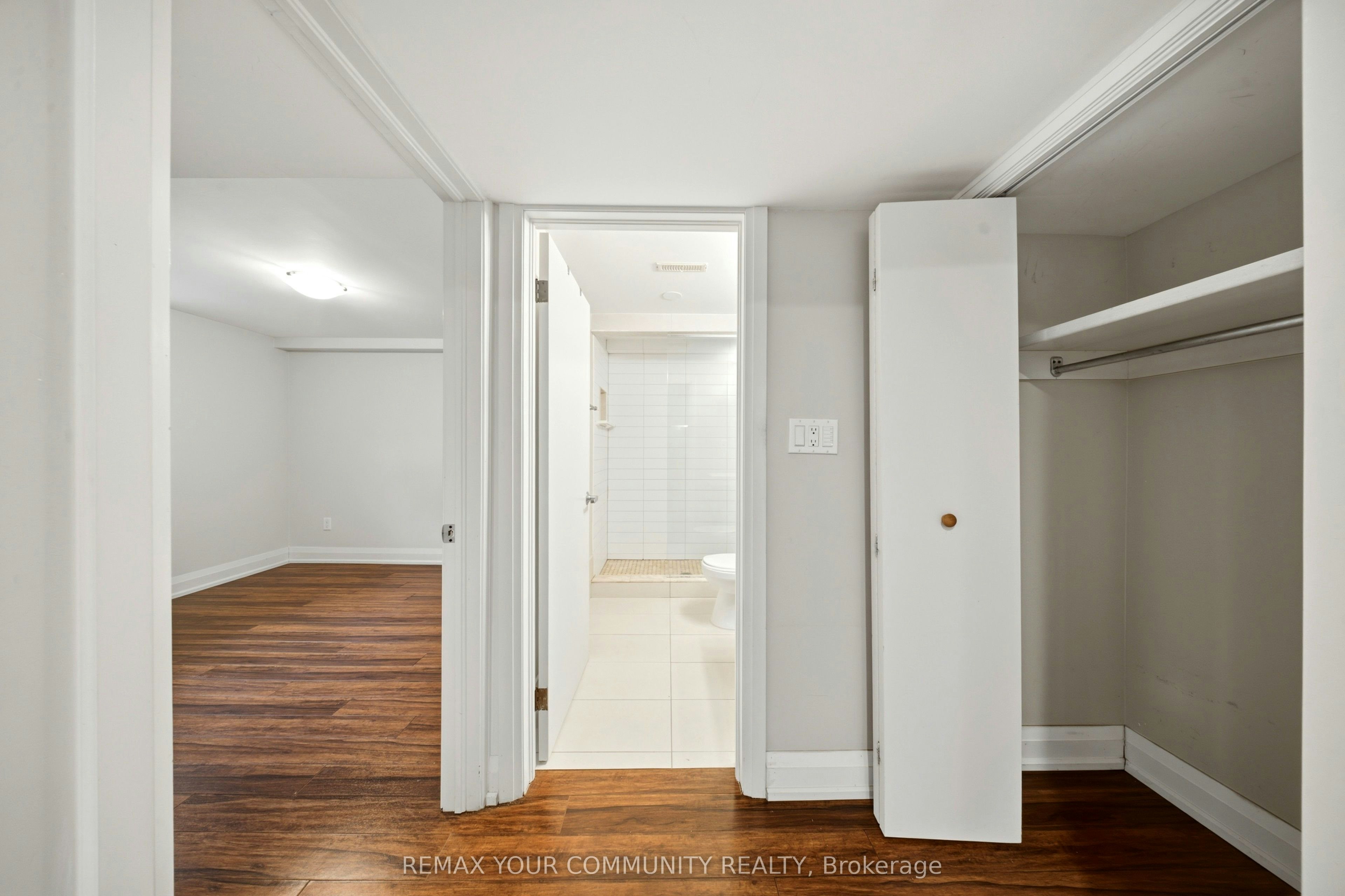 lower 2-10 Tinder Crescent, Toronto, ON, M4A 1L3 - 9