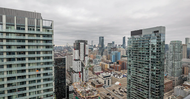 3910-87 Peter Street, Toronto, ON, M5V 2G4 - 18