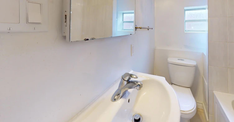Upper-609 Ossington Avenue, Toronto, ON, M6G 3T6 - 8