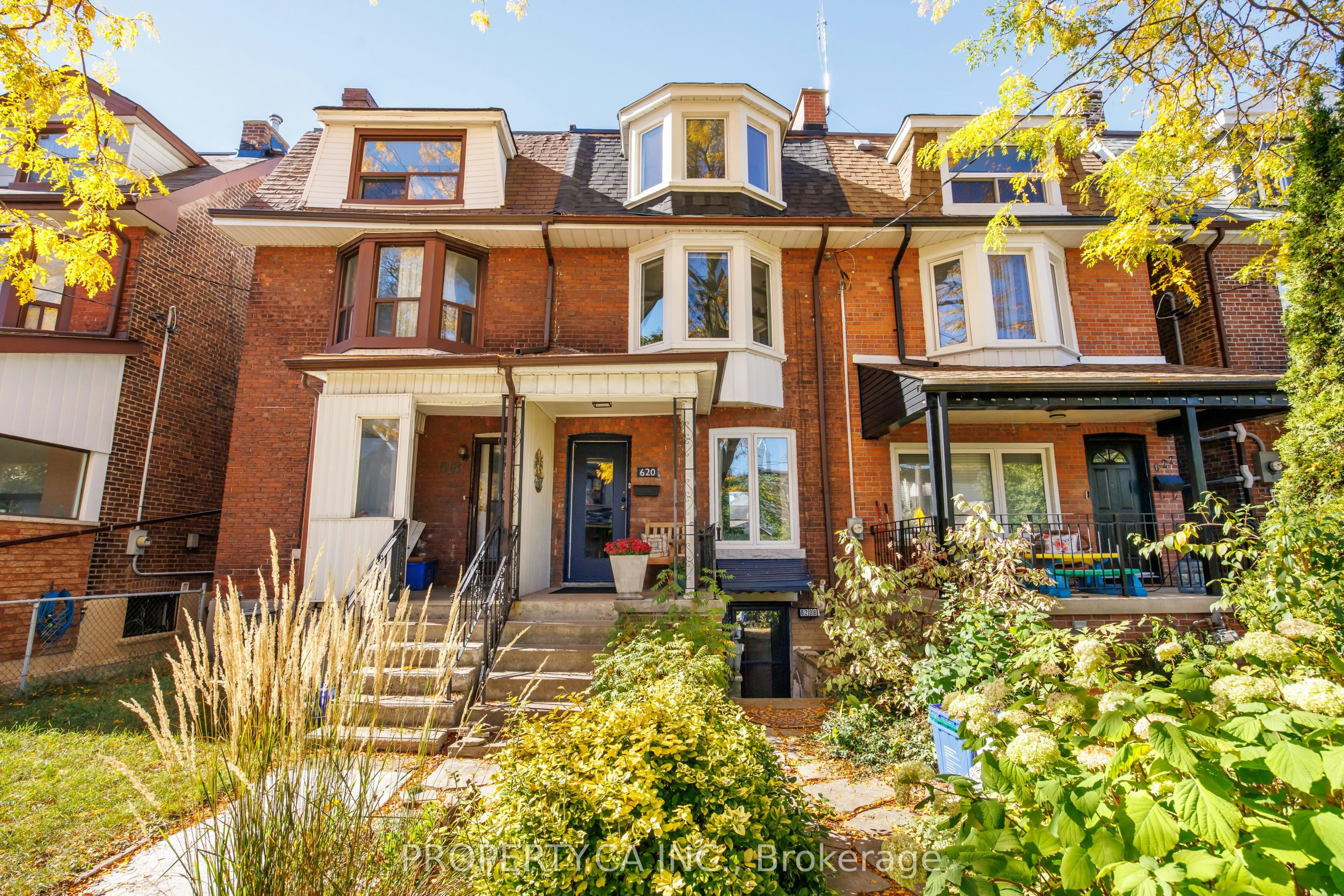 620 Crawford Street, Toronto, ON, M6G 3K2