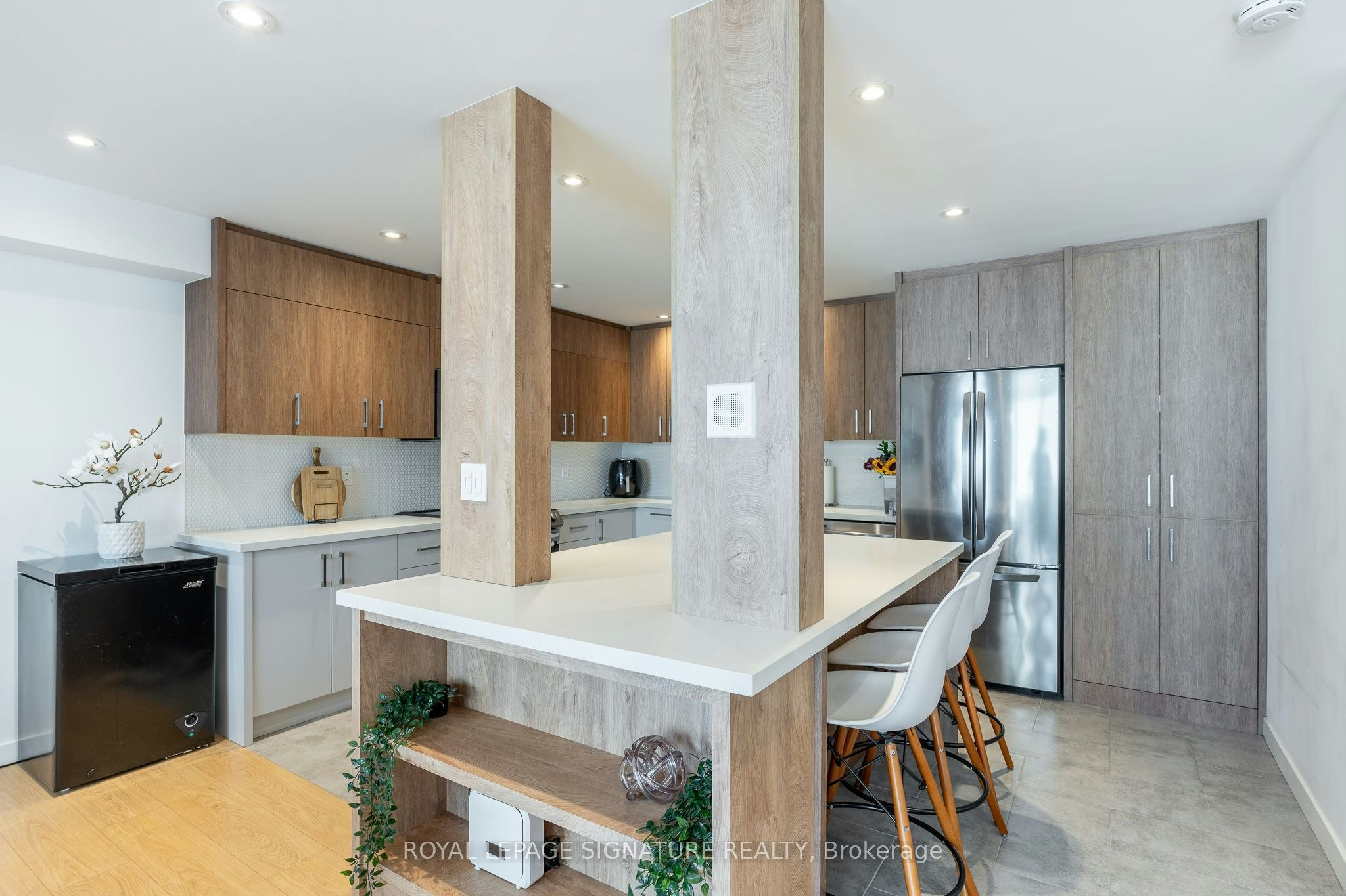 1806-33 Harbour Square, Toronto, ON, M5J 2G2 - 13
