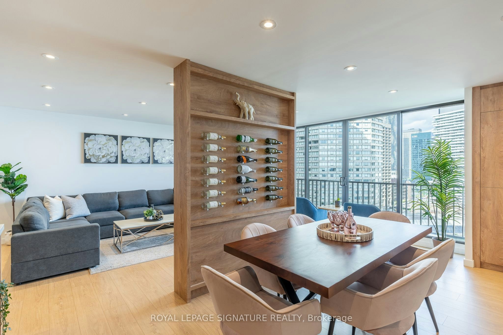 1806-33 Harbour Square, Toronto, ON, M5J 2G2 - 16