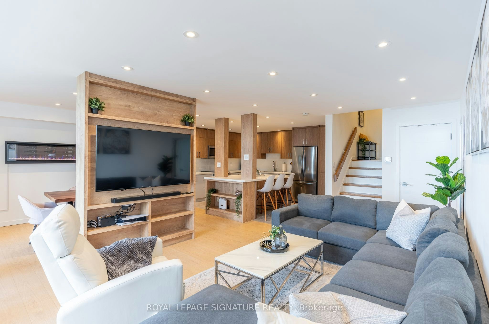 1806-33 Harbour Square, Toronto, ON, M5J 2G2 - 6