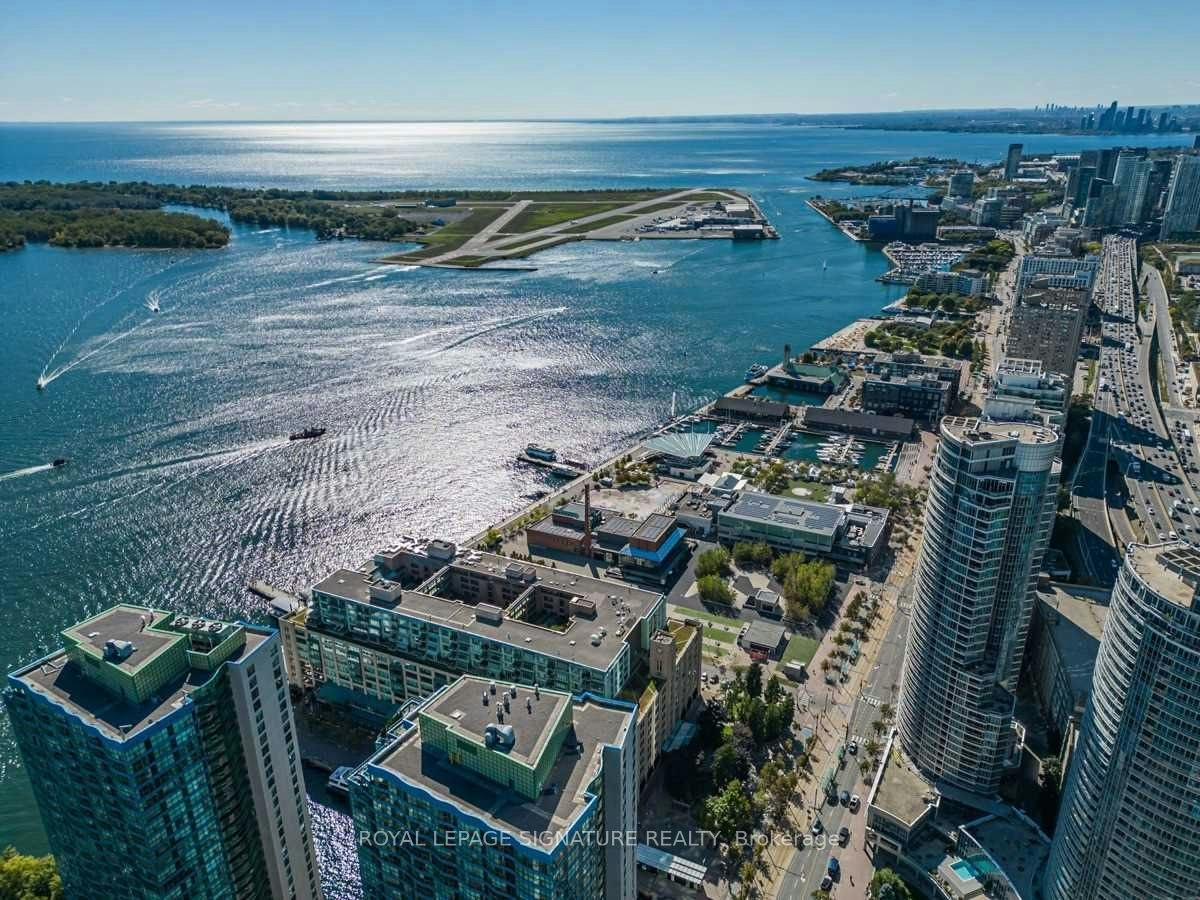 1806-33 Harbour Square, Toronto, ON, M5J 2G2 - 42