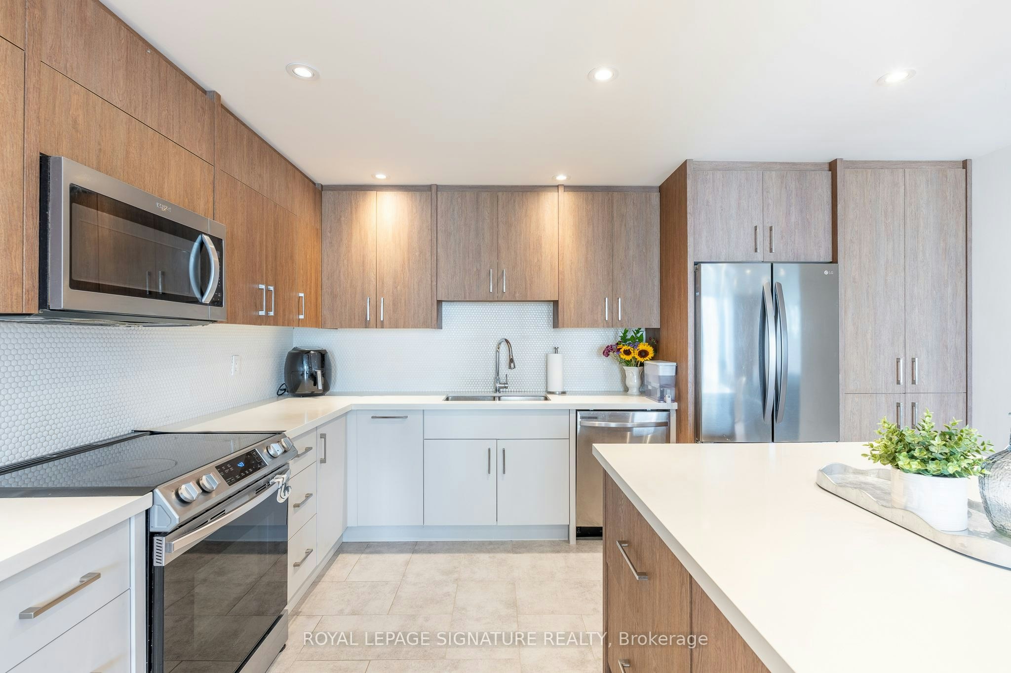 1806-33 Harbour Square, Toronto, ON, M5J 2G2 - 9