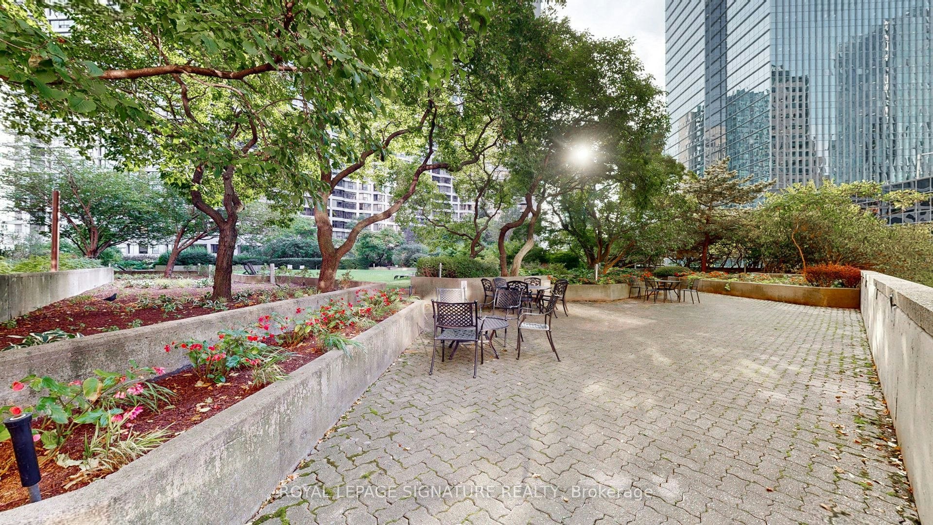 1806-33 Harbour Square, Toronto, ON, M5J 2G2 - 30