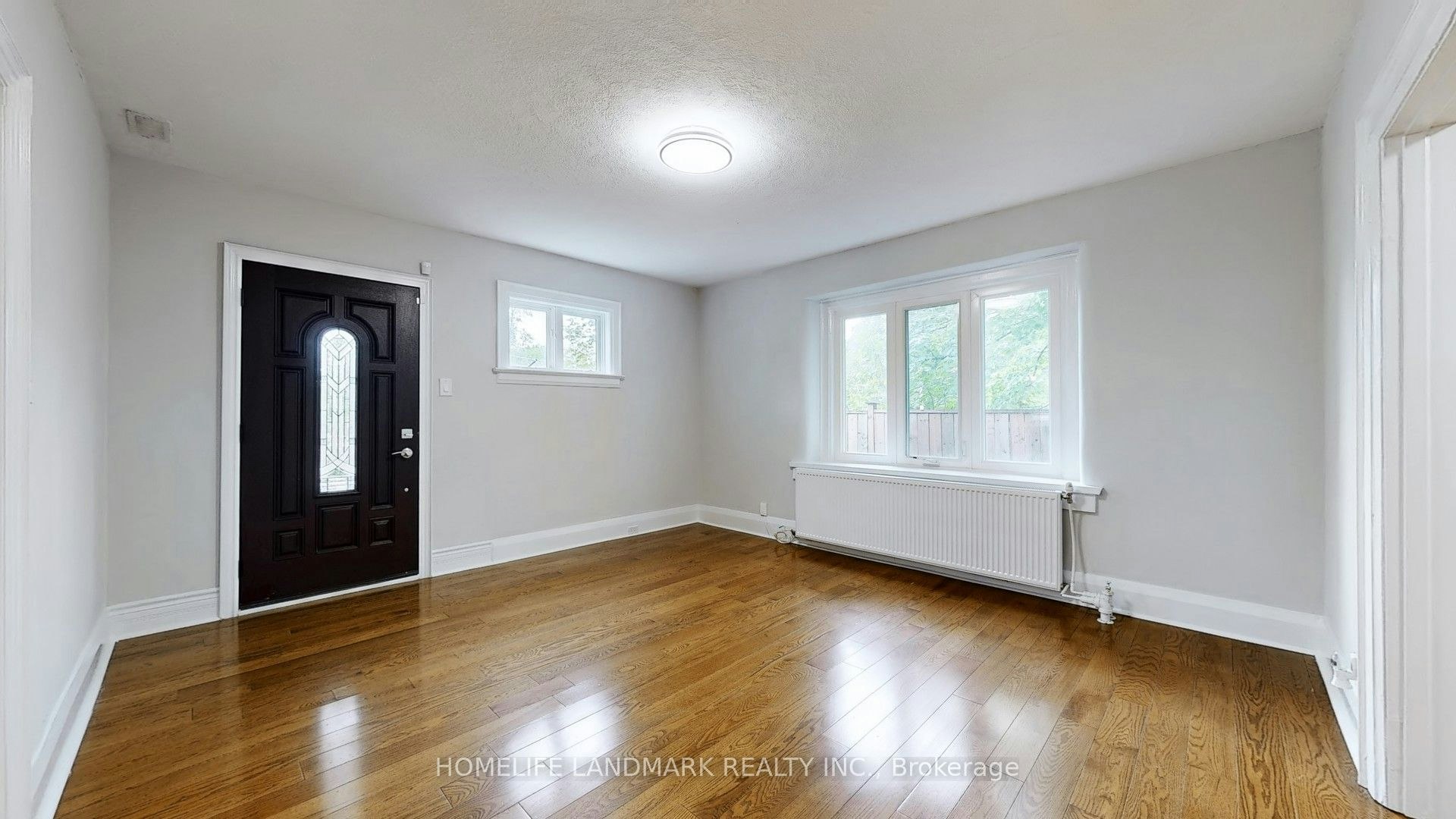 107 Lawrence Crescent, Toronto, ON, M4N 1N5 - 3