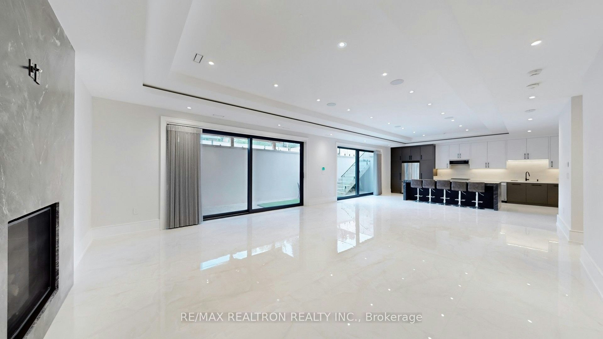 34 Morewood Crescent, Toronto, ON, M2K 1L7 - 7