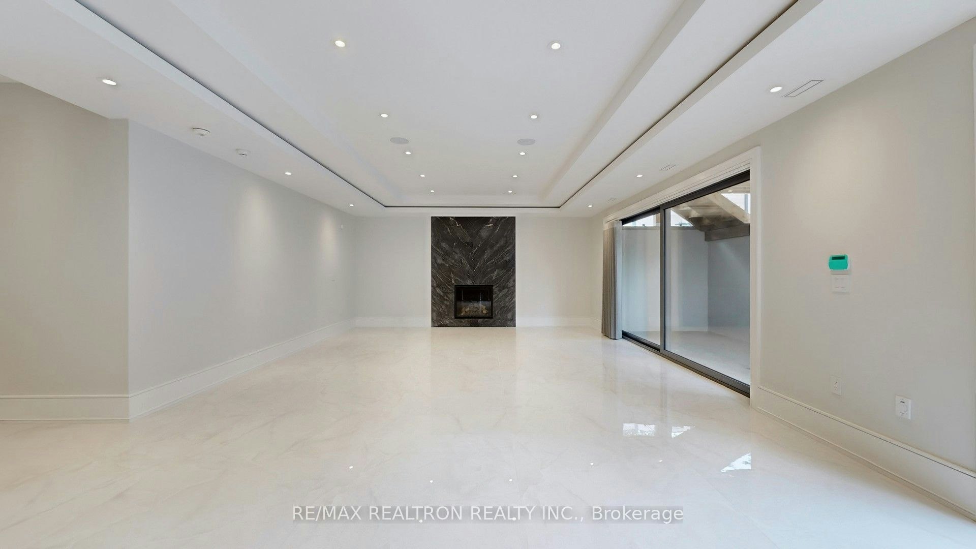 34 Morewood Crescent, Toronto, ON, M2K 1L7 - 11