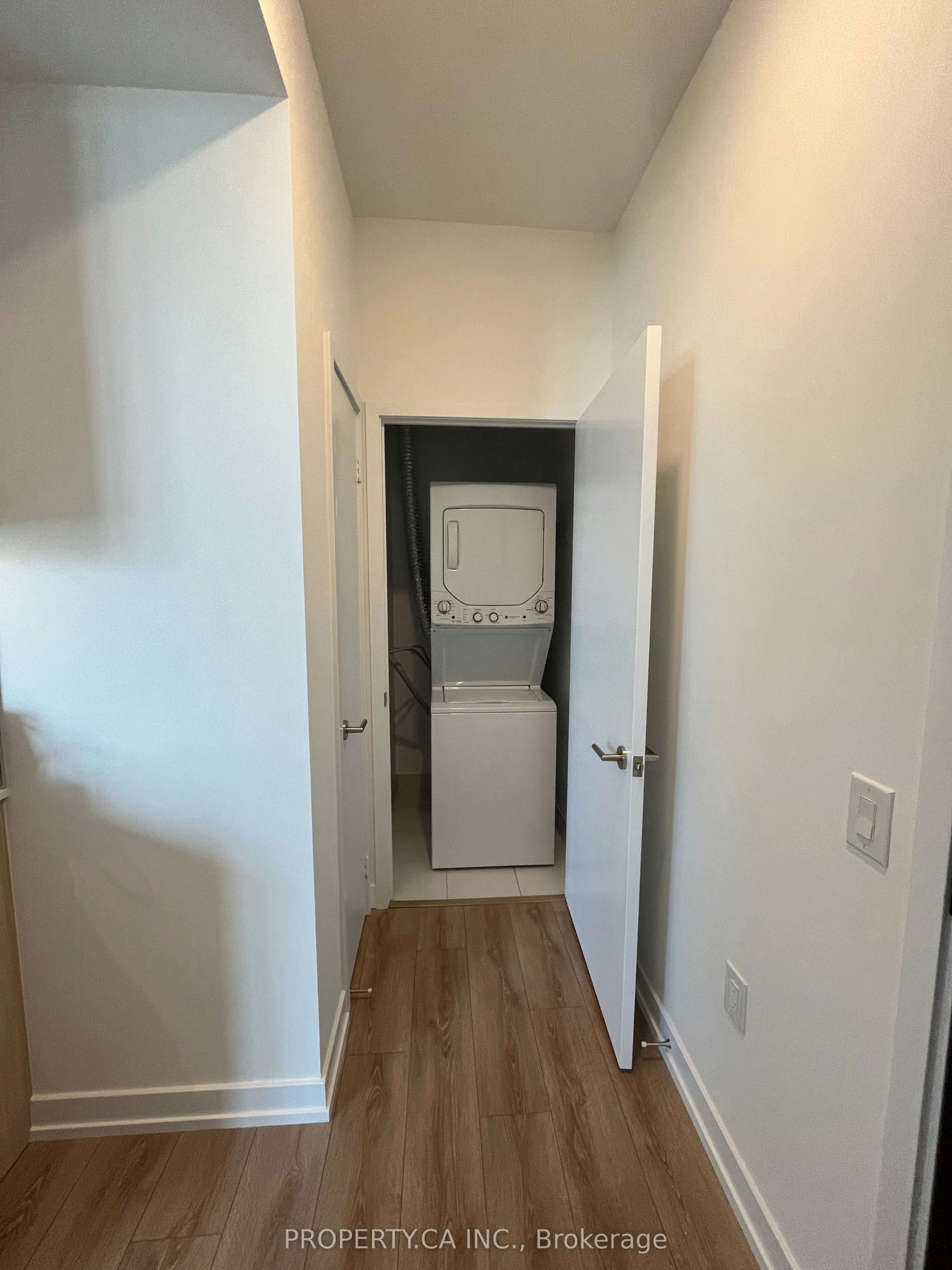 320-500 Dupont Street, Toronto, ON, M6G 0B8 - 9