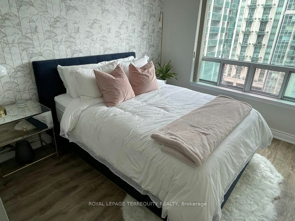 1911-28 Harrison Garden Boulevard, Toronto, ON, M2N 7B5 - 13