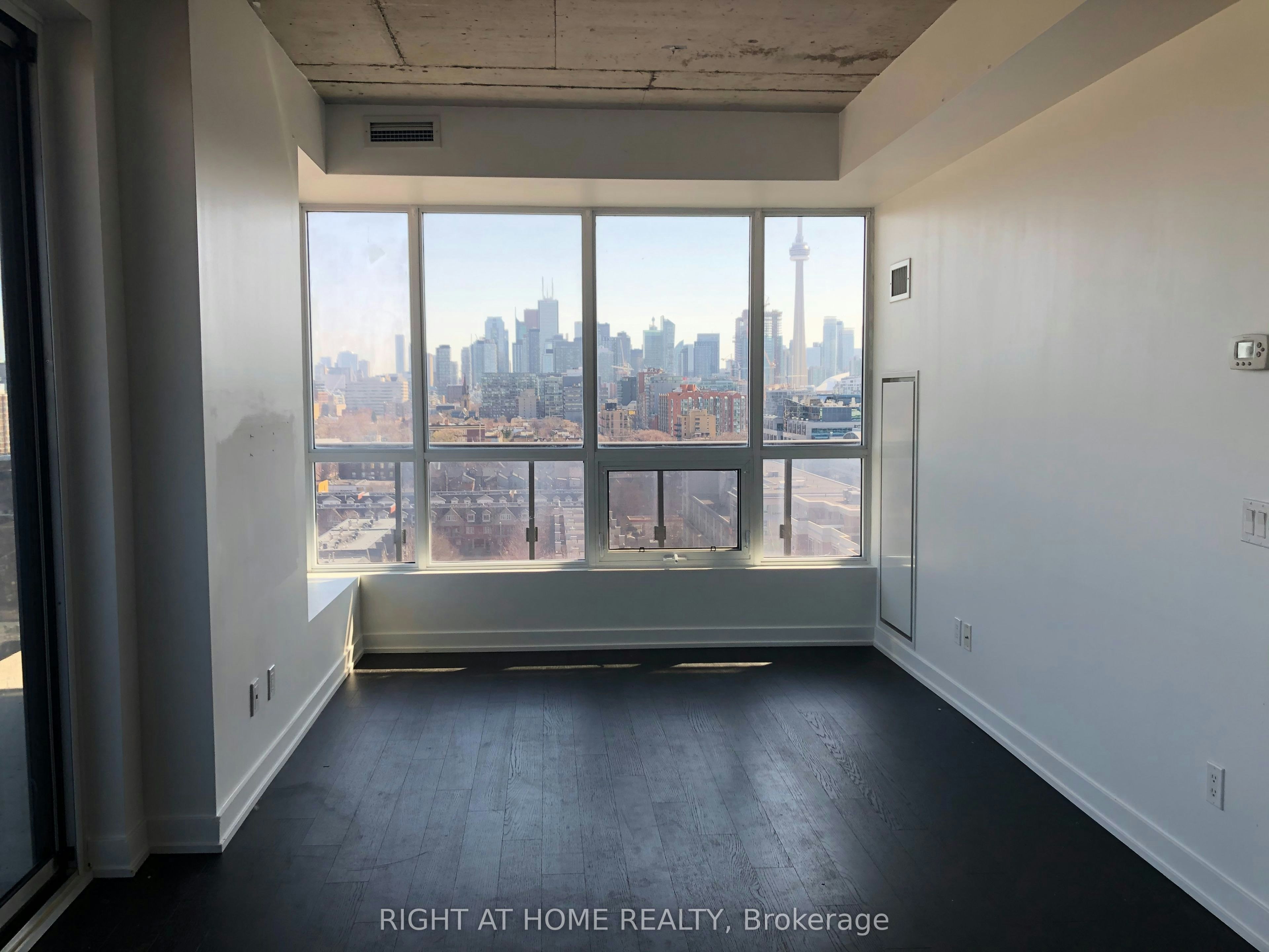 1204-1030 King Street W, Toronto, ON, M6K 0B4 - 5