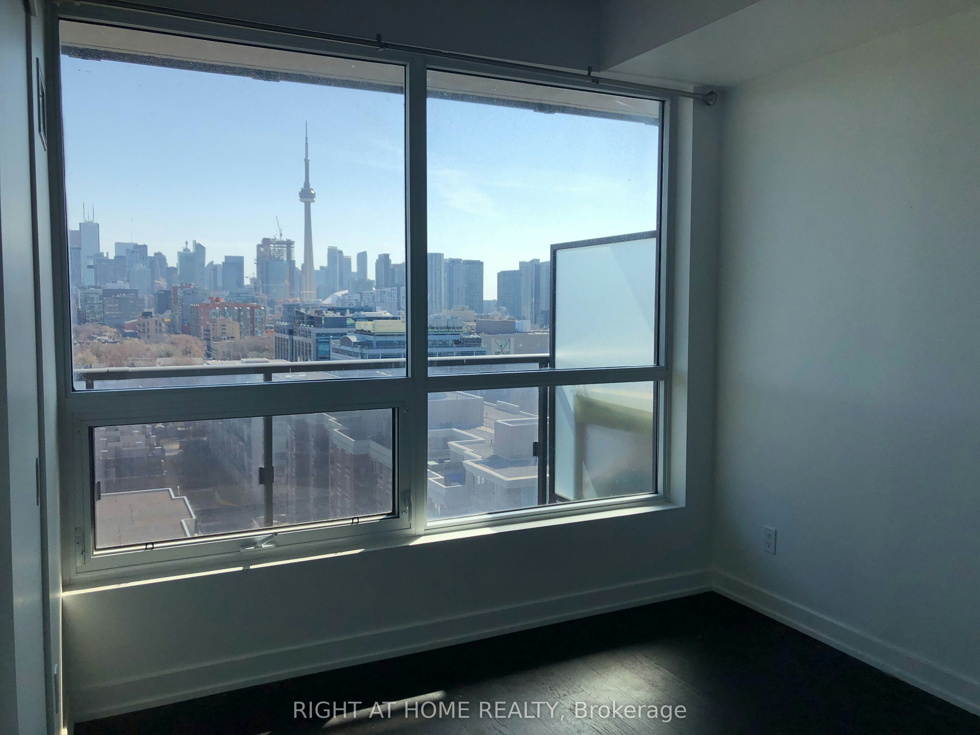 1204-1030 King Street W, Toronto, ON, M6K 0B4 - 12