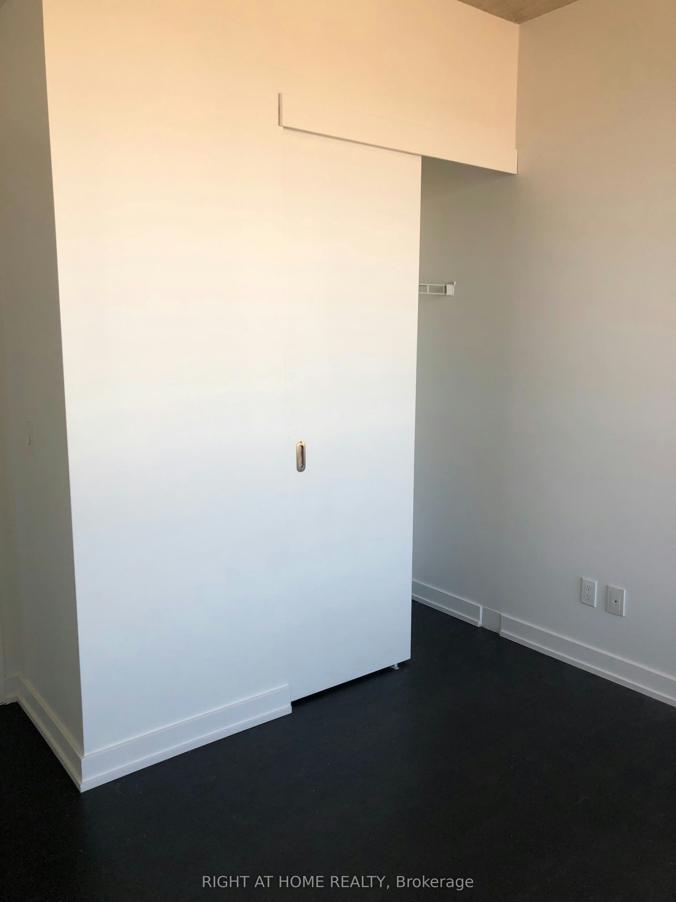 1204-1030 King Street W, Toronto, ON, M6K 0B4 - 17