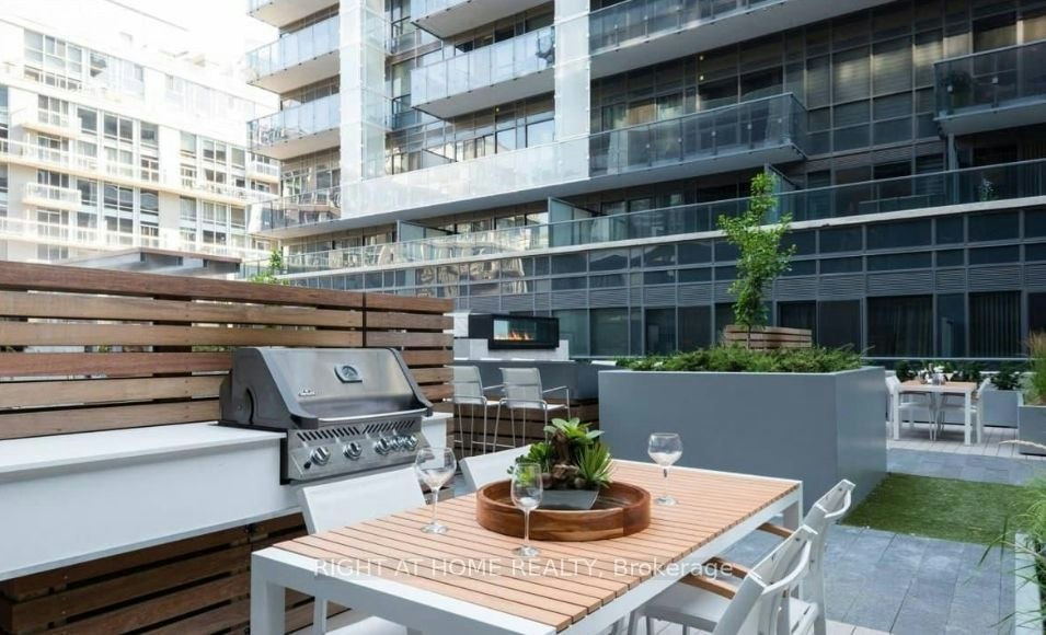 1204-1030 King Street W, Toronto, ON, M6K 0B4 - 22