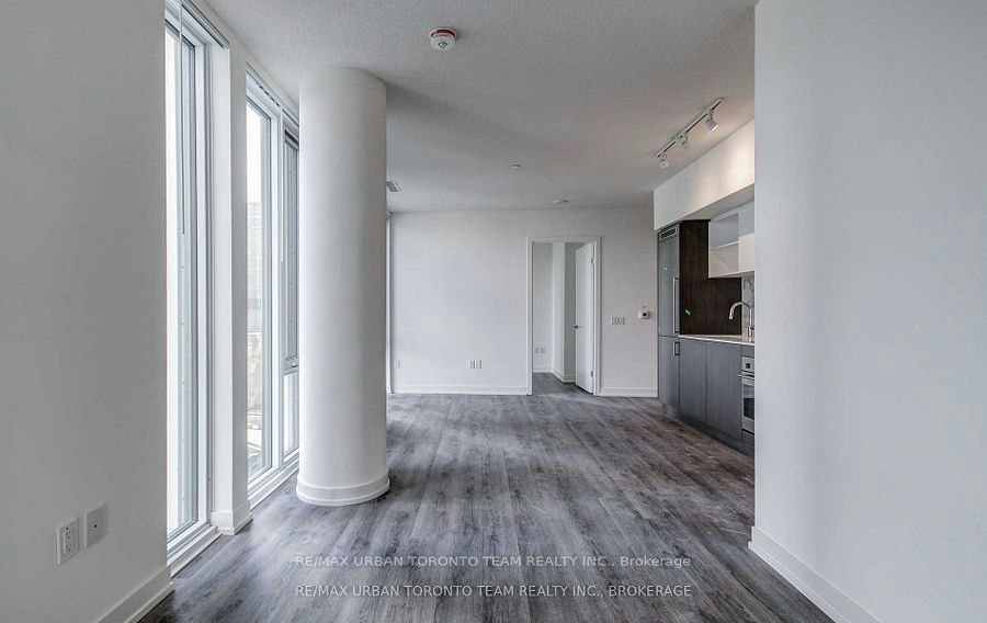 807-138 Downes Street, Toronto, ON, M5E 0E4 - 5