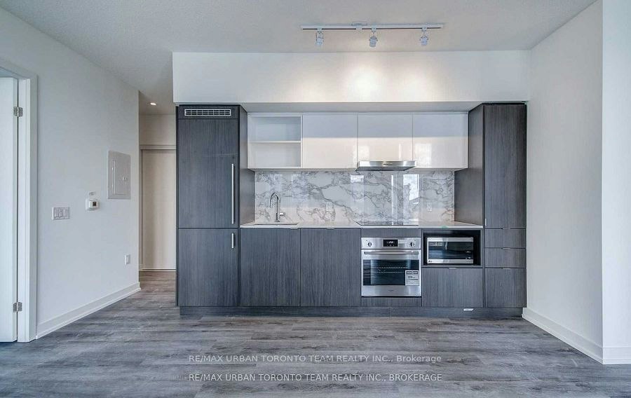 807-138 Downes Street, Toronto, ON, M5E 0E4 - 3