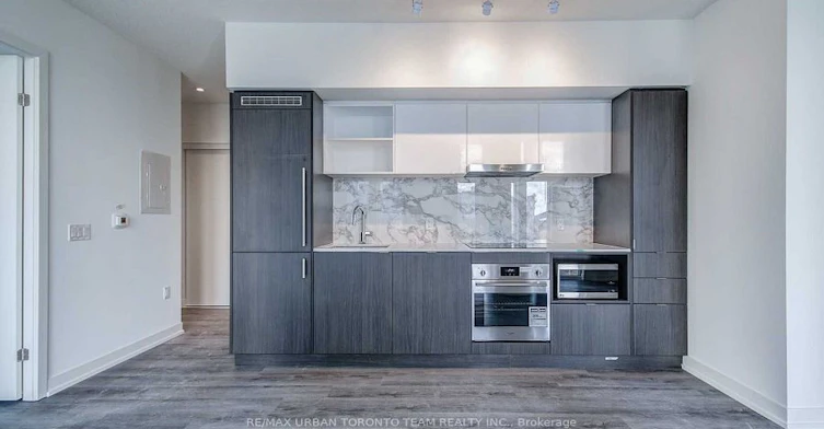807-138 Downes Street, Toronto, ON, M5E 0E4 - 3
