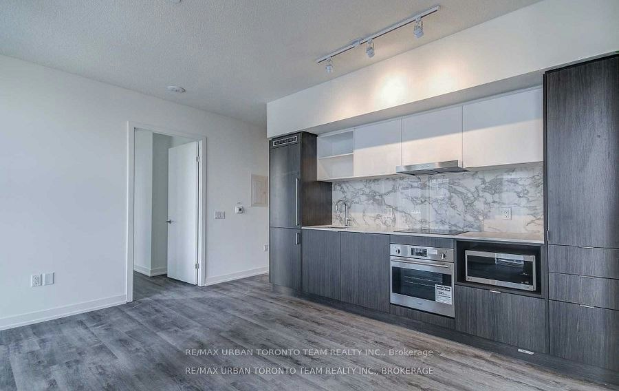 807-138 Downes Street, Toronto, ON, M5E 0E4 - 2