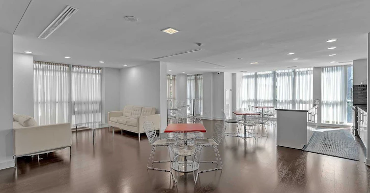 N325-1169 Queen Street W, Toronto, ON, M6J 0A4 - 18