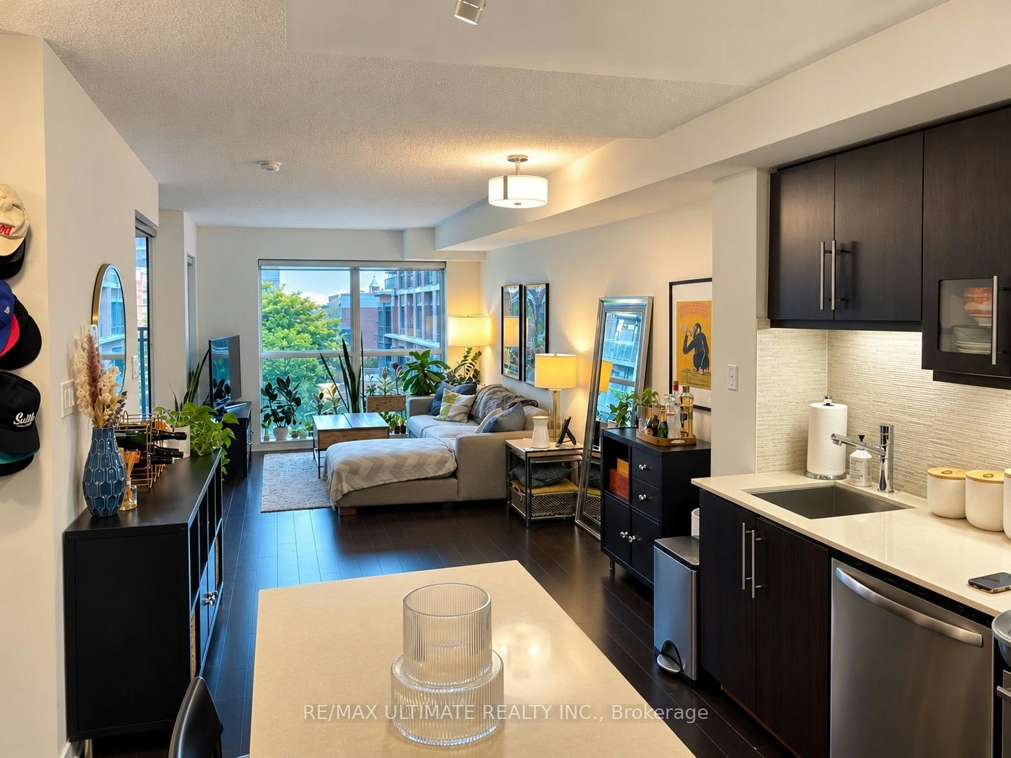 N325-1169 Queen Street W, Toronto, ON, M6J 0A4 - 7