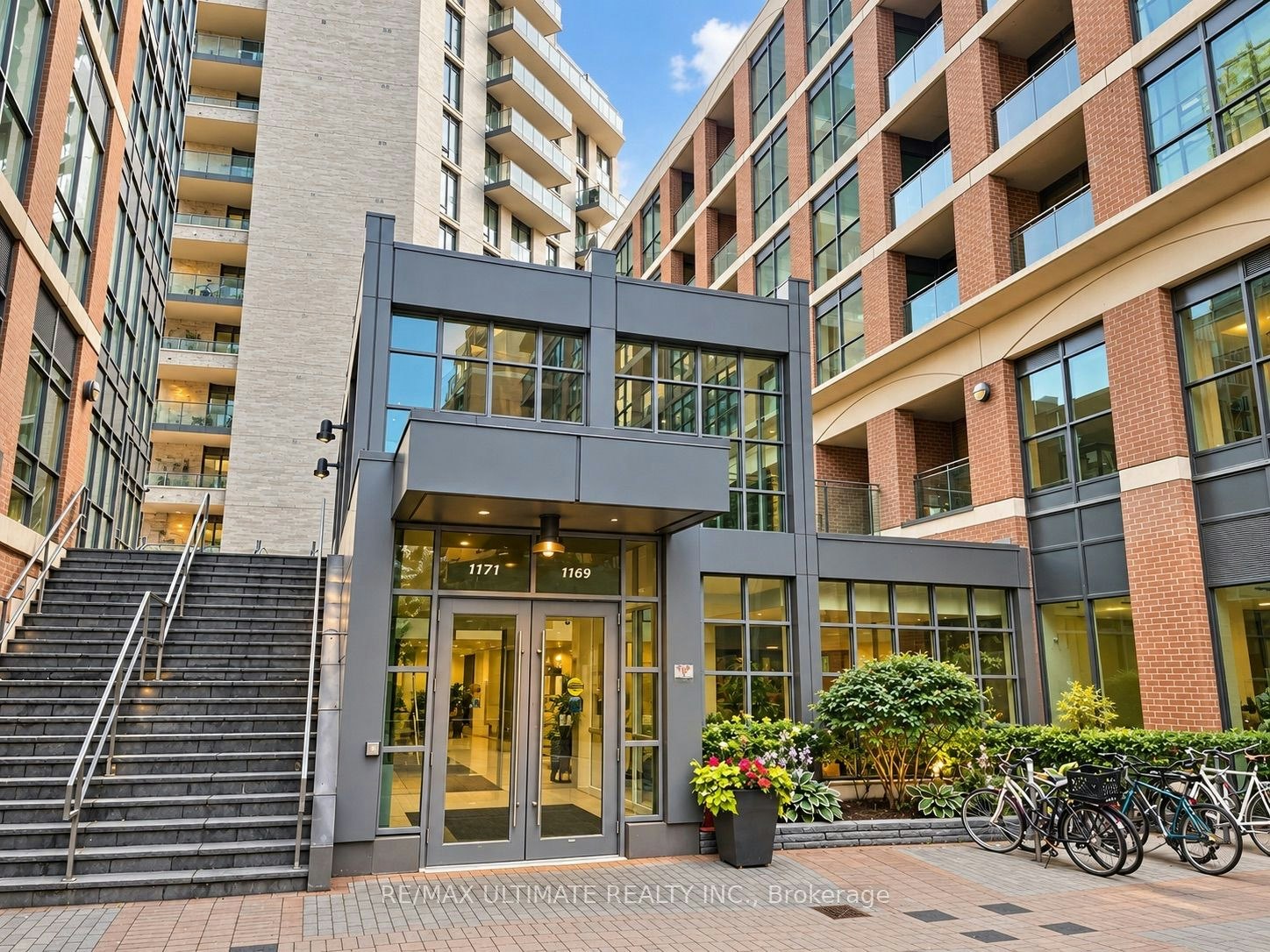 N325-1169 Queen Street W, Toronto, ON, M6J 0A4 - 2
