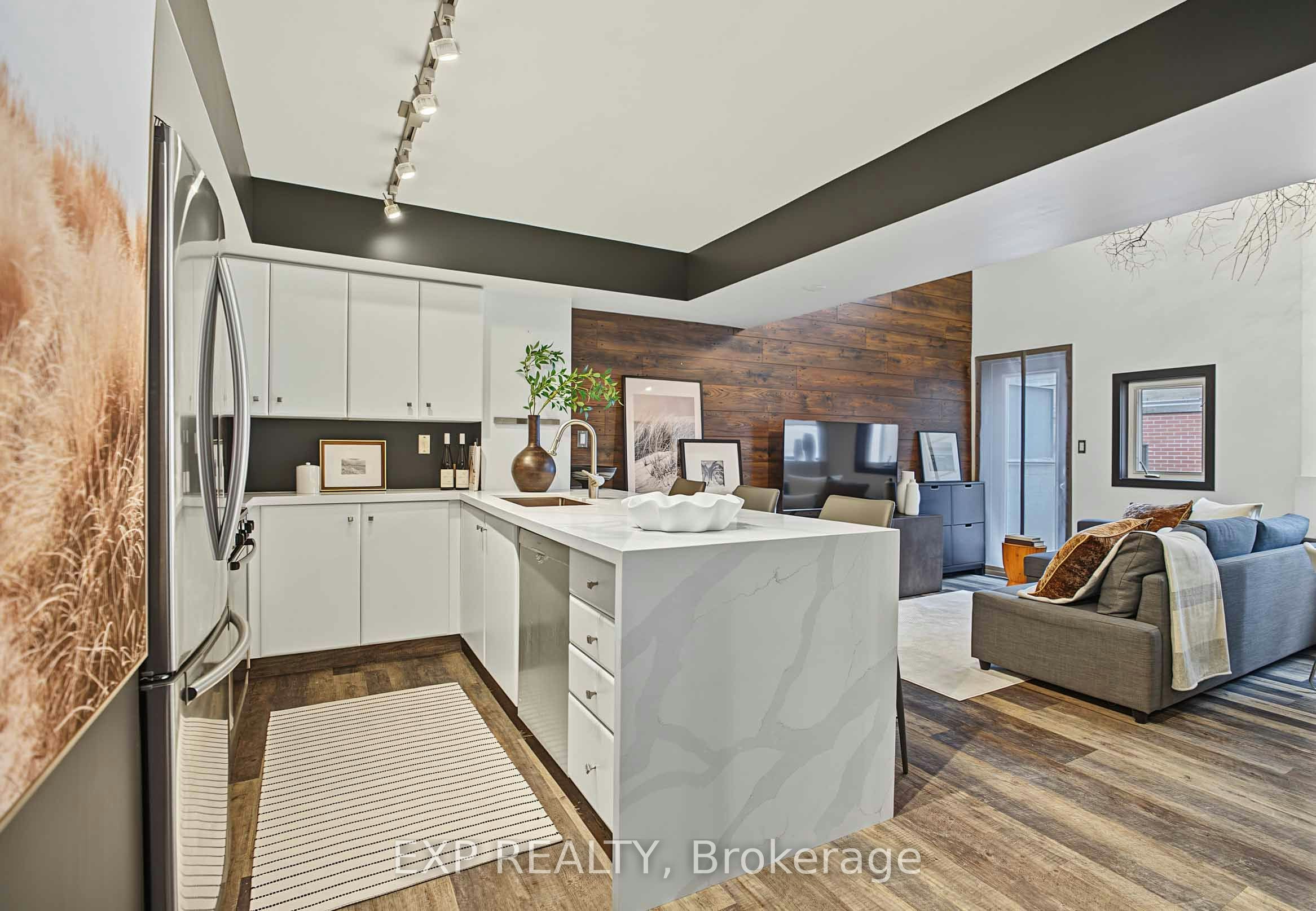 323-21 Earl Street, Toronto, ON, M4Y 3C8