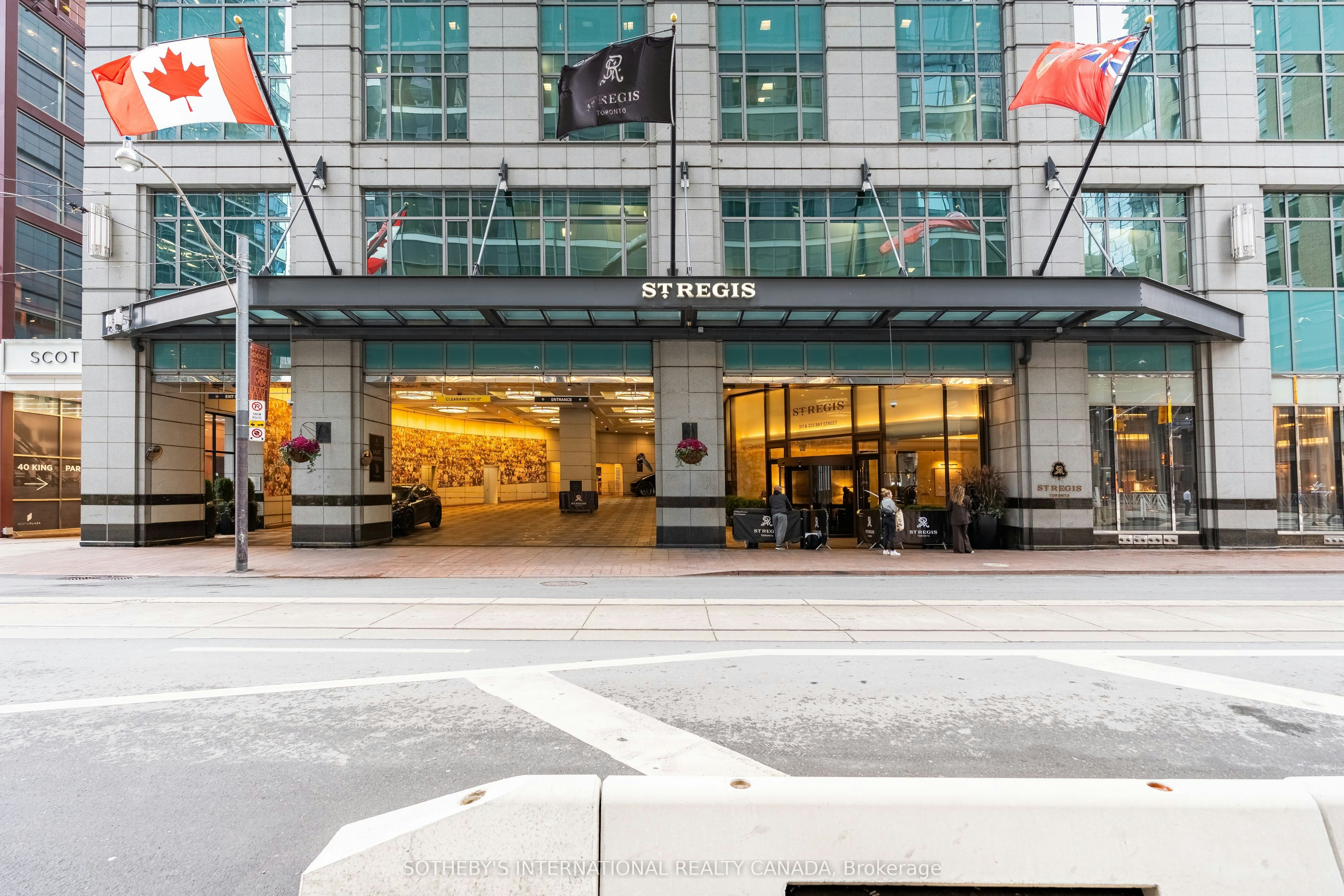 1905-325 Bay Street, Toronto, ON, M5H 4G3