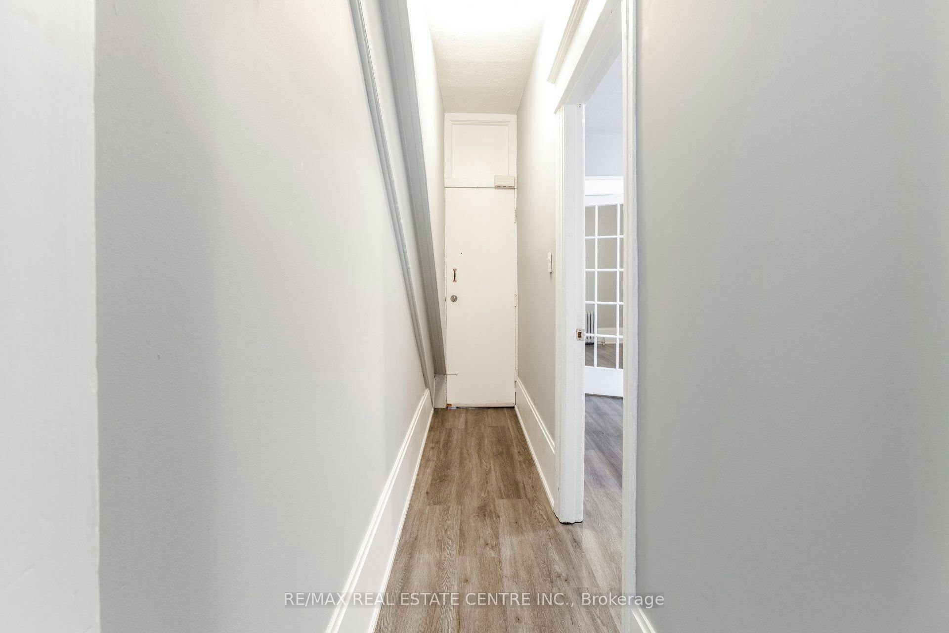 1-1413 Dundas Street, Toronto, ON, M6J 1Y4 - 2