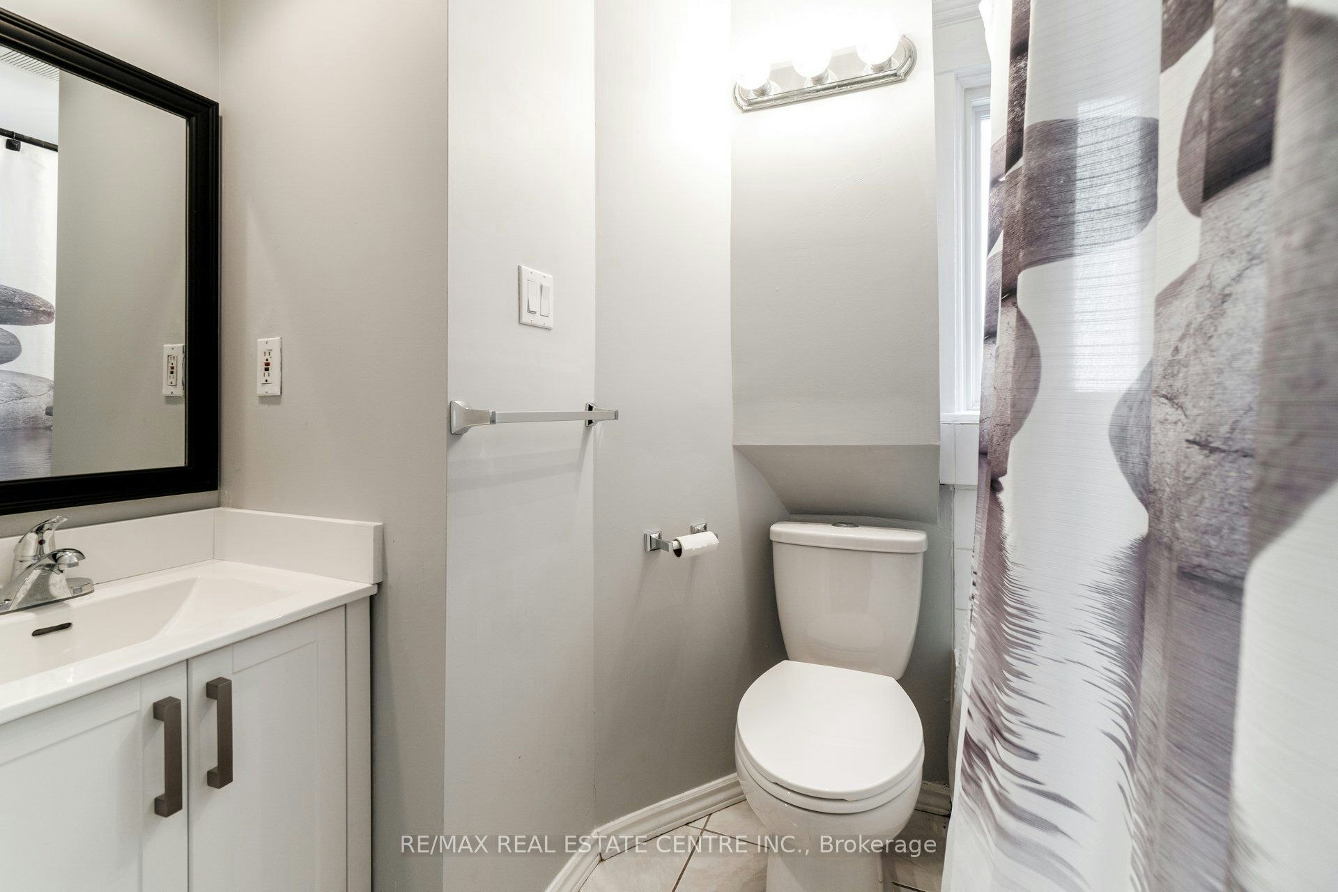 1-1413 Dundas Street, Toronto, ON, M6J 1Y4 - 5