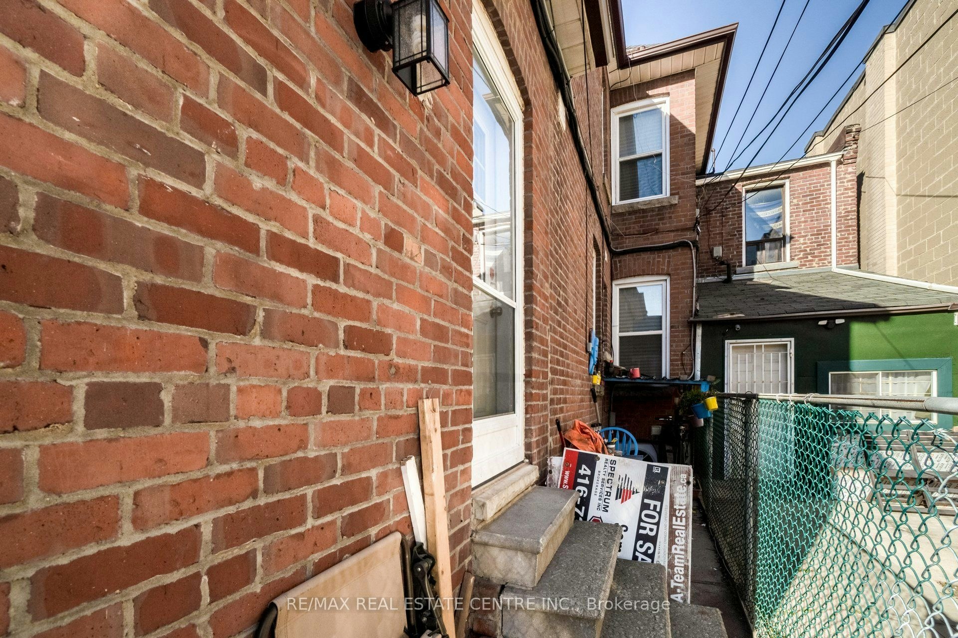 1-1413 Dundas Street, Toronto, ON, M6J 1Y4 - 17