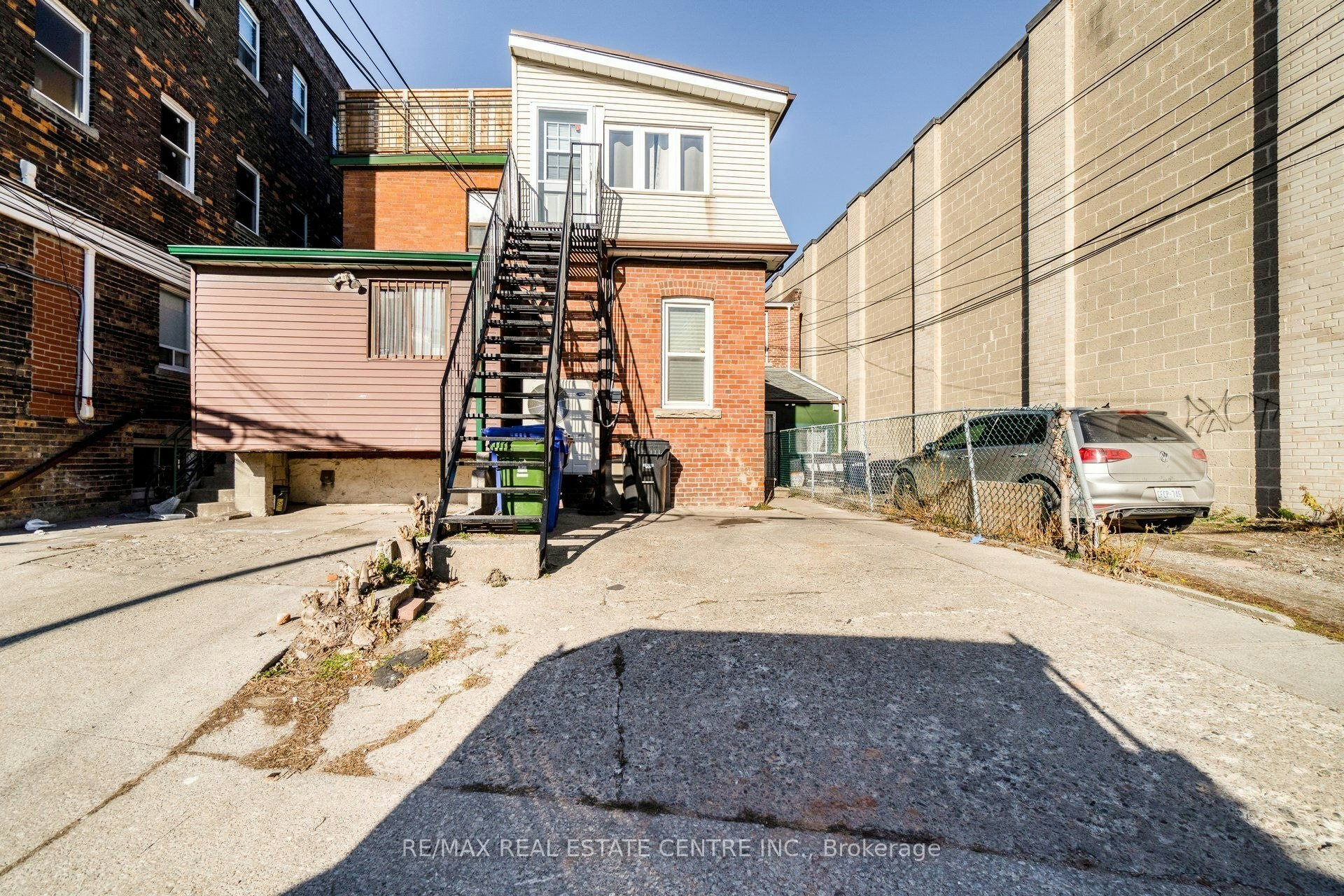 1-1413 Dundas Street, Toronto, ON, M6J 1Y4 - 19