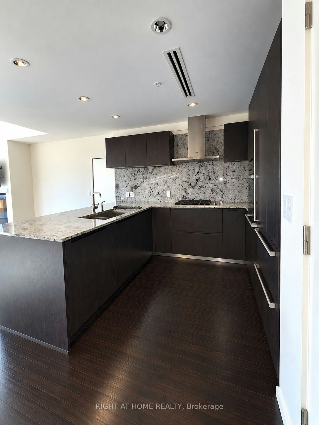 4102-180 University Avenue, Toronto, ON, M5H 0A2 - 7